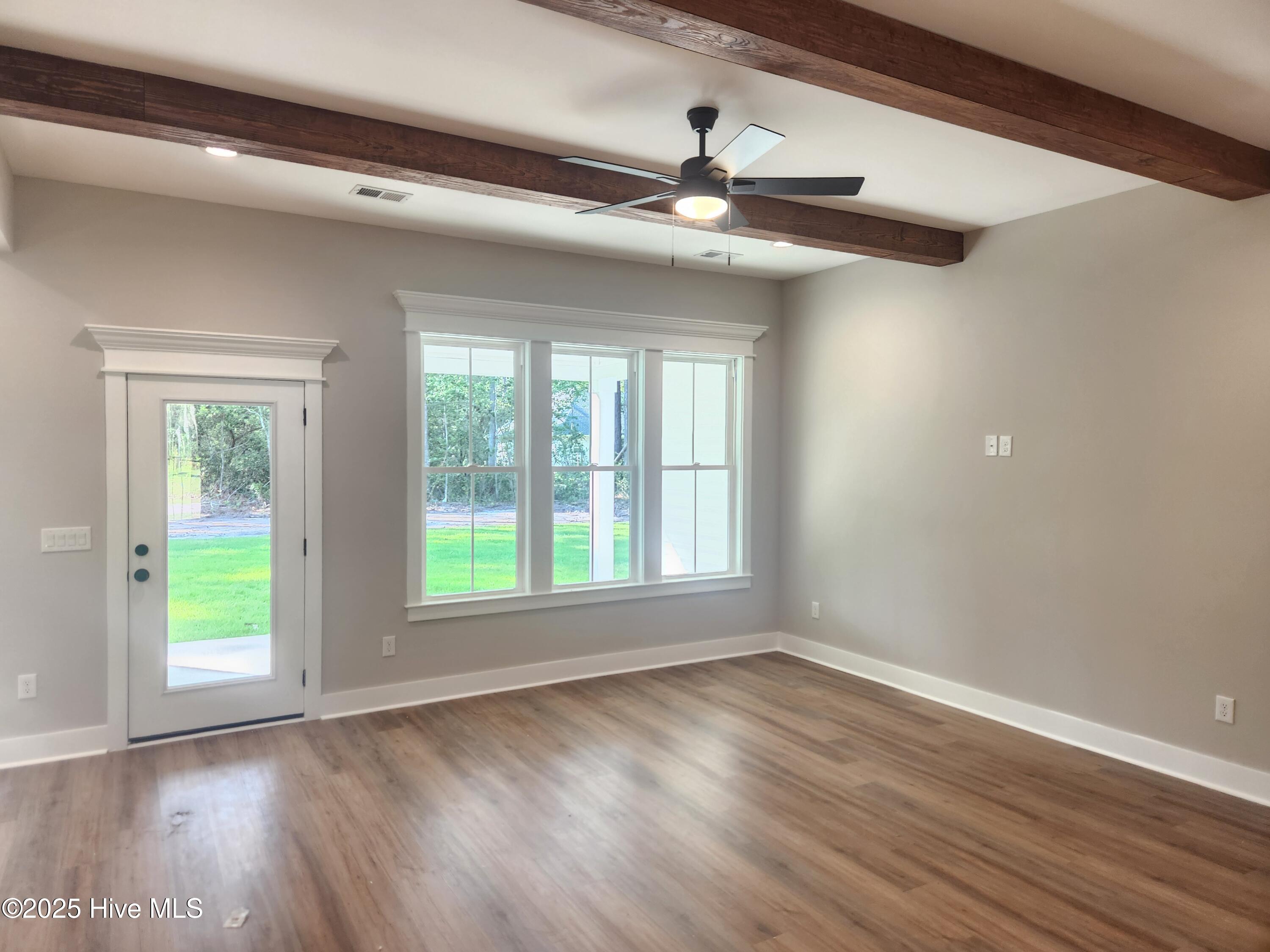 377 Thicket Drive NW