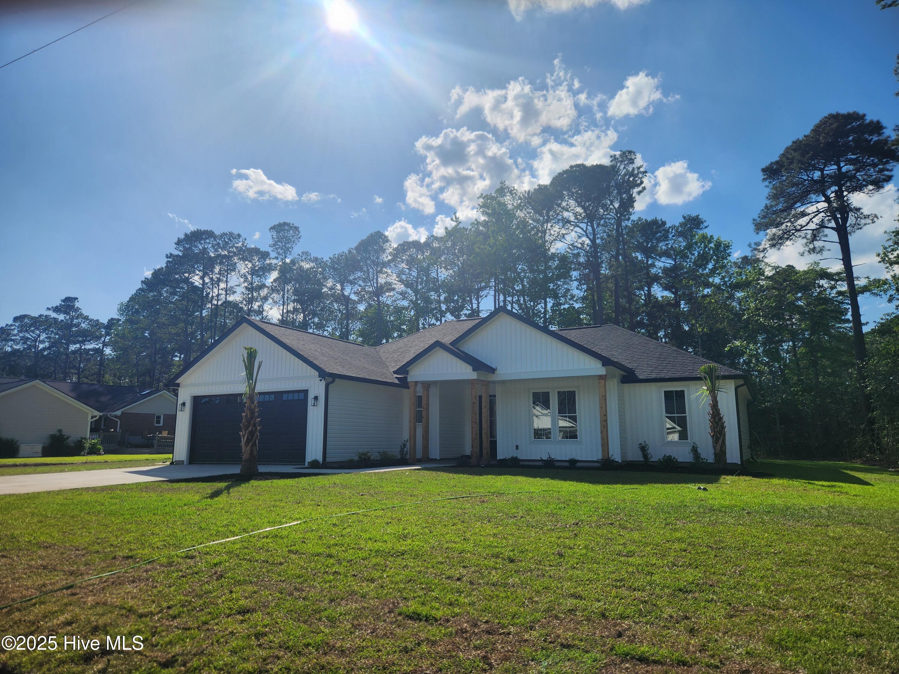 377 Thicket Drive NW