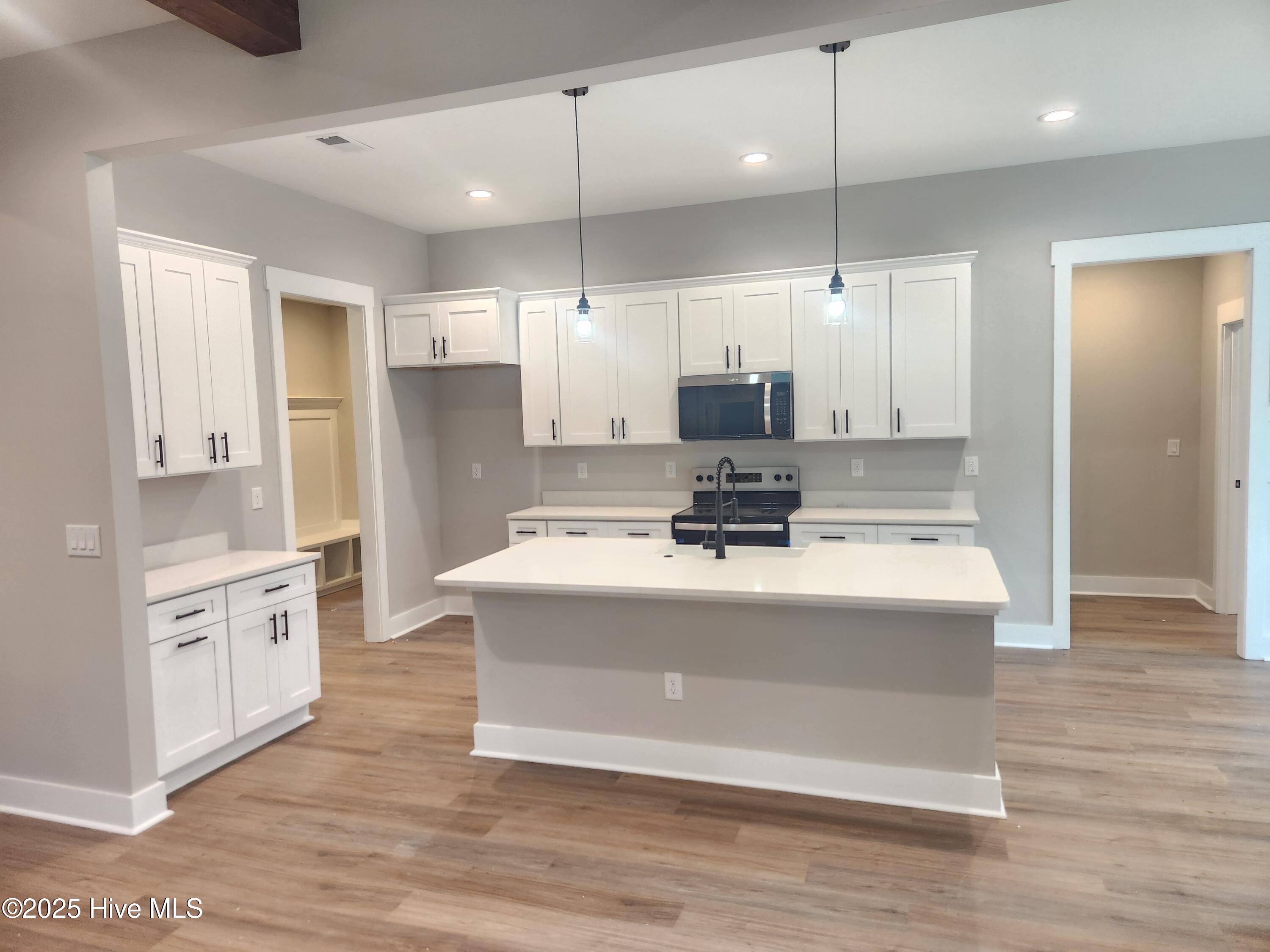 377 Thicket Drive NW