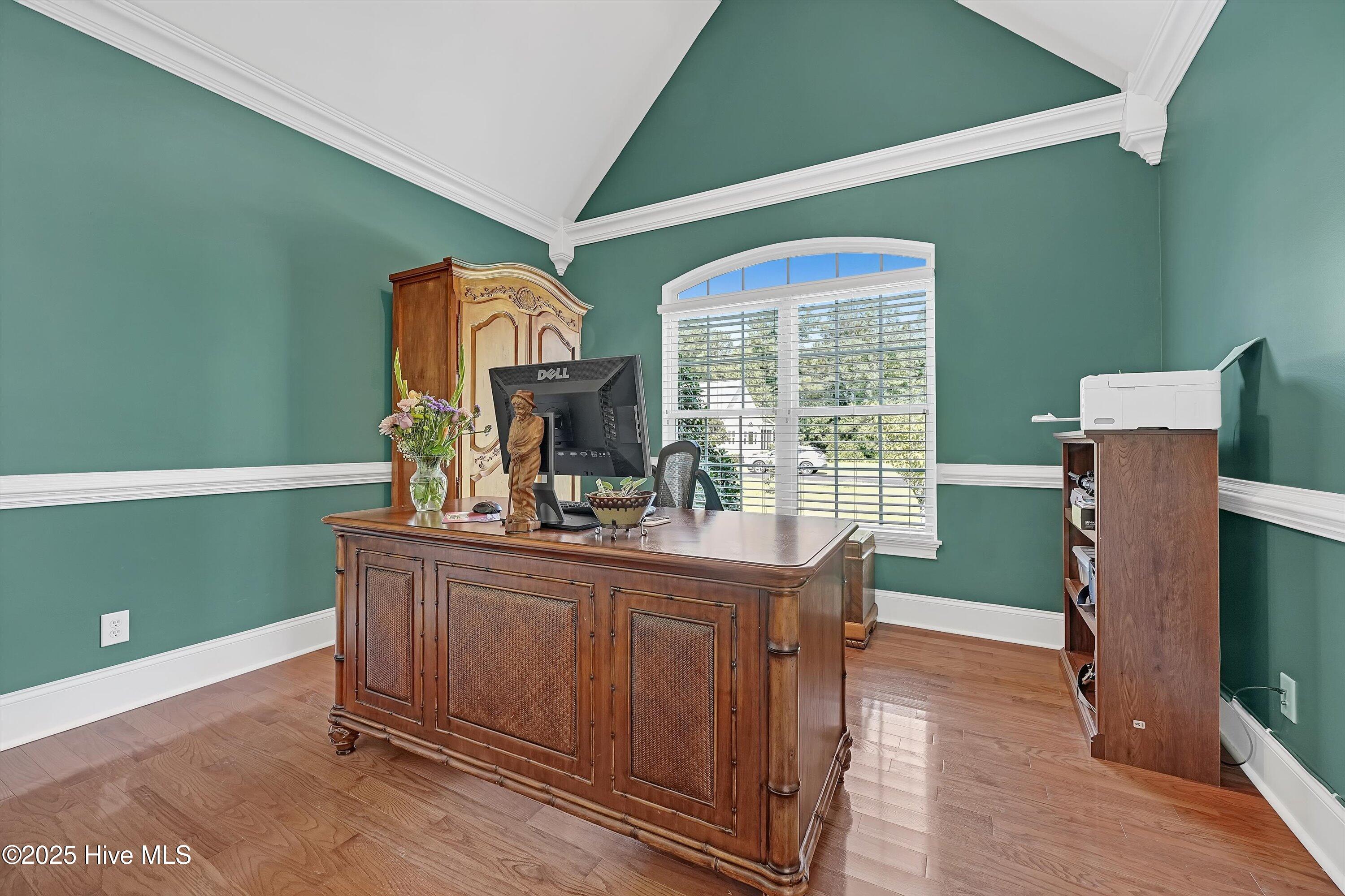 800 Marsh Rose Path NW