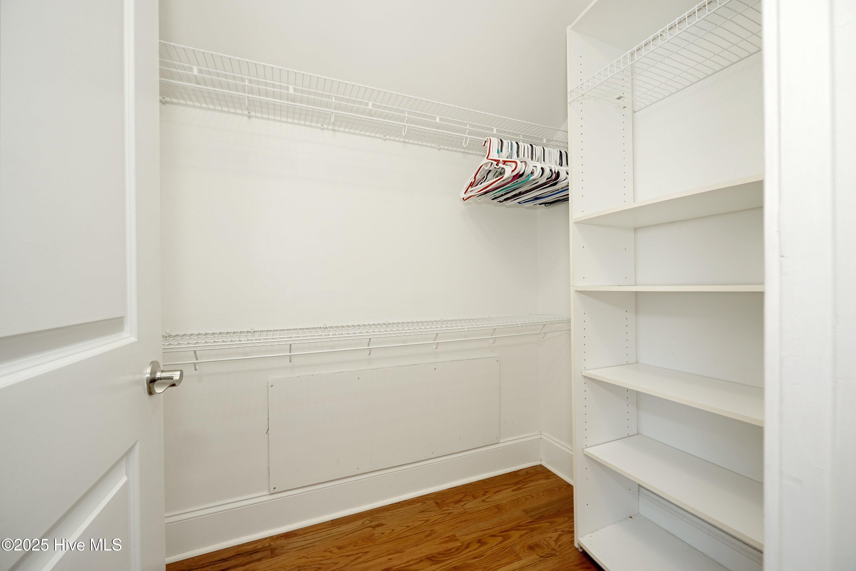 800 Marsh Rose Path NW