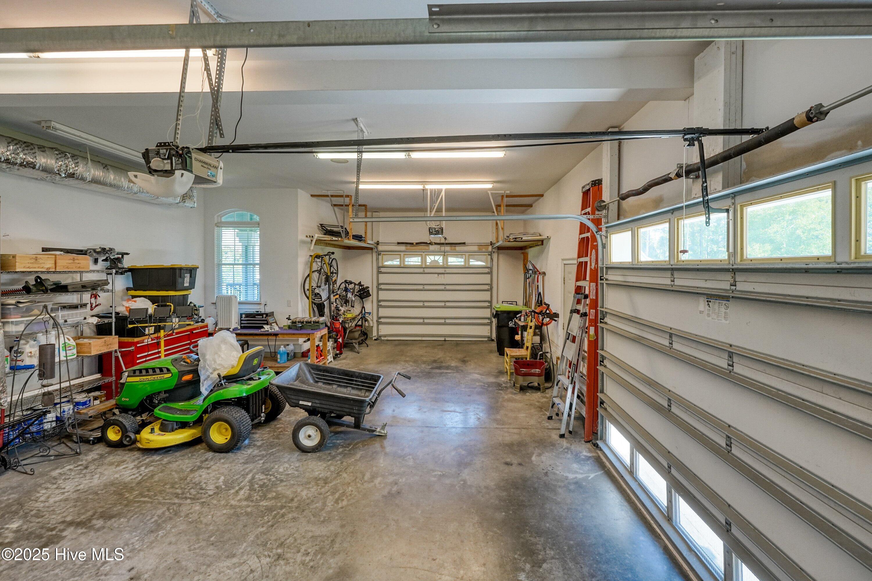 800 Marsh Rose Path NW