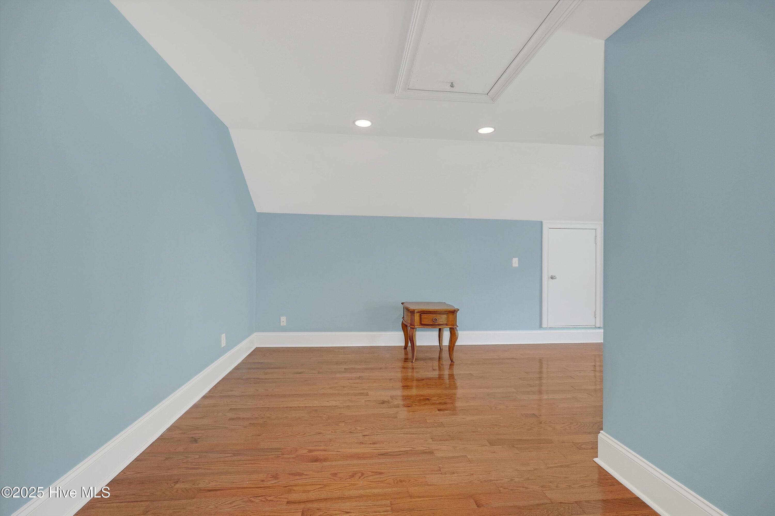 800 Marsh Rose Path NW