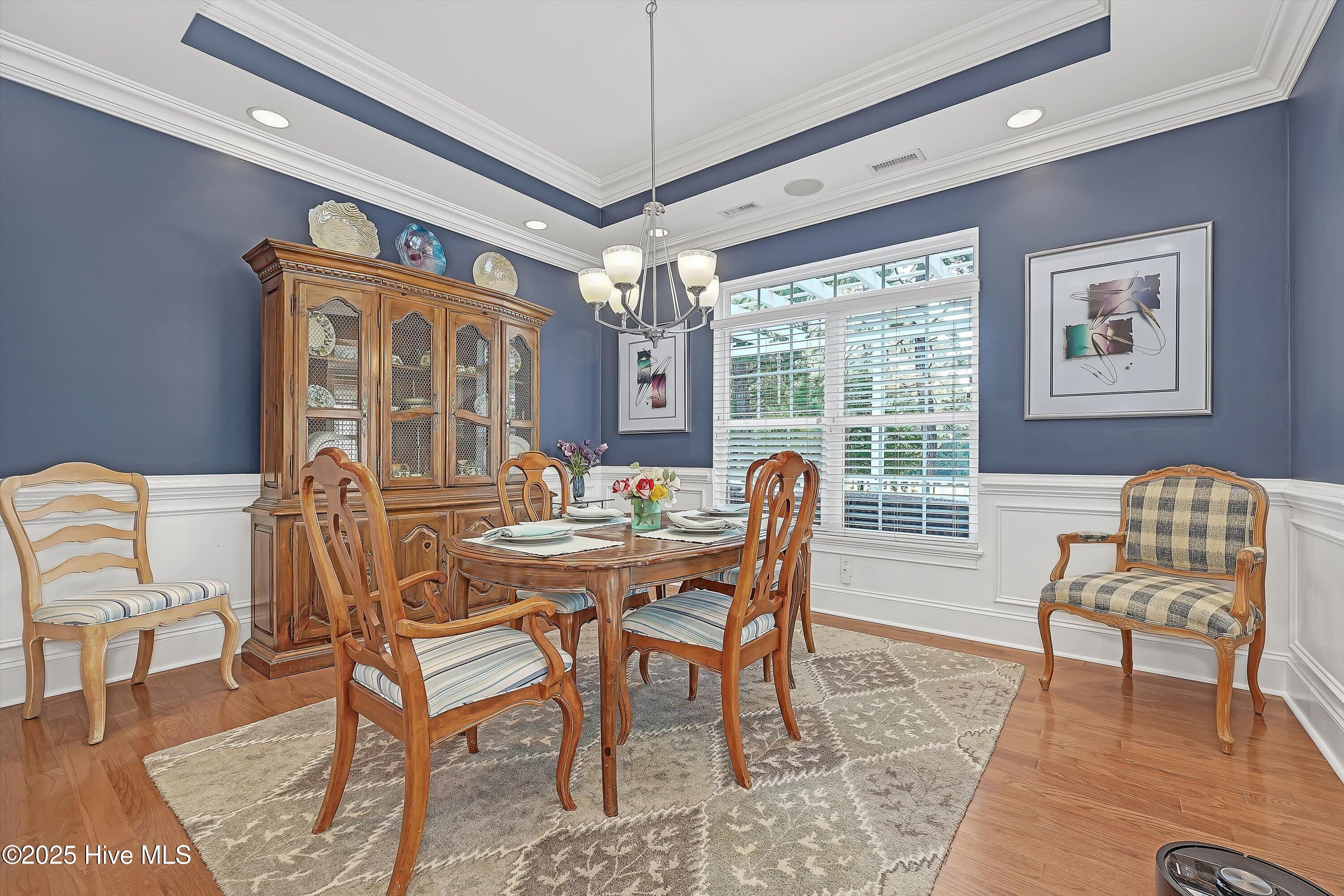 800 Marsh Rose Path NW