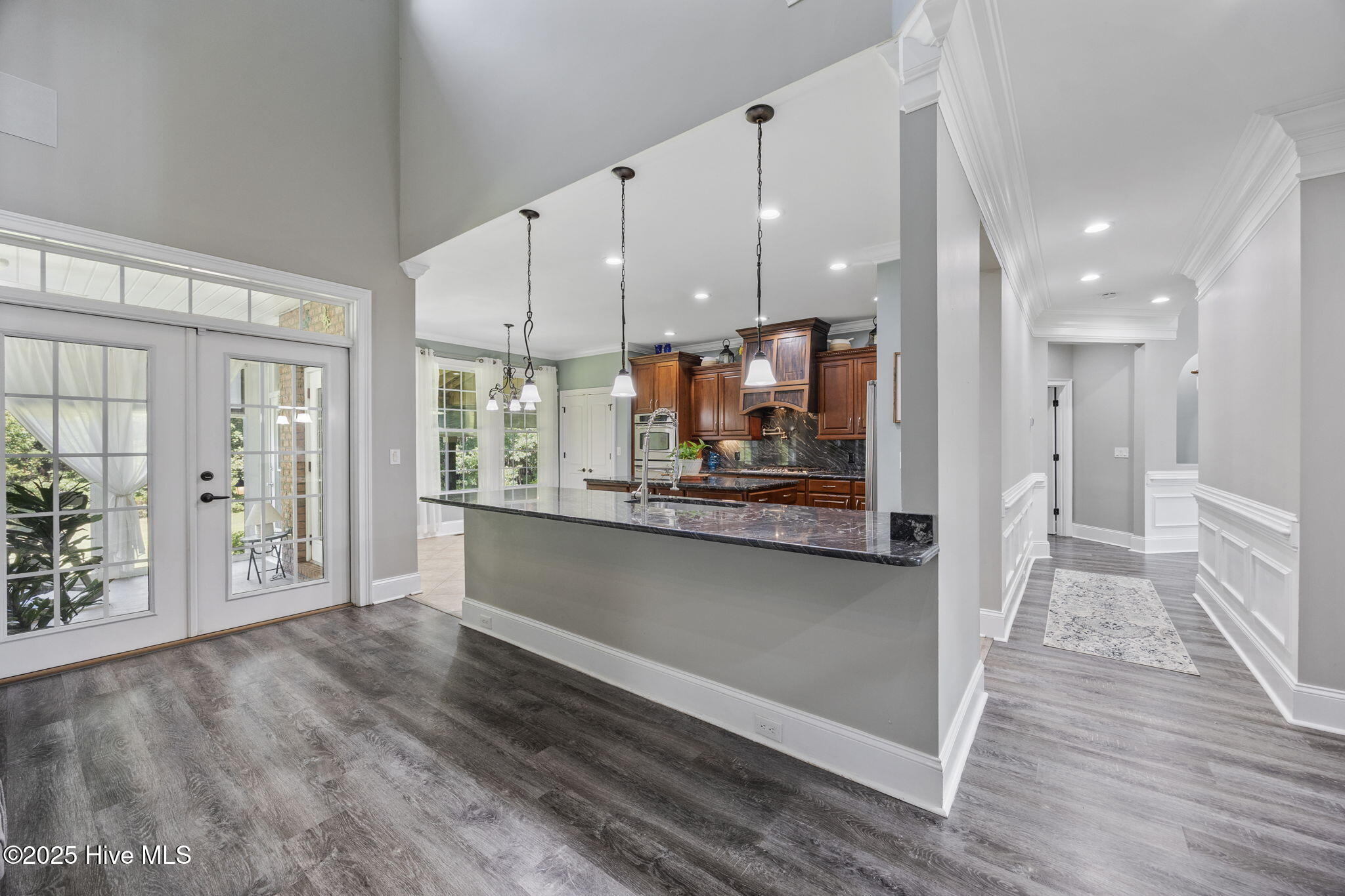 2273 Starduster Lane