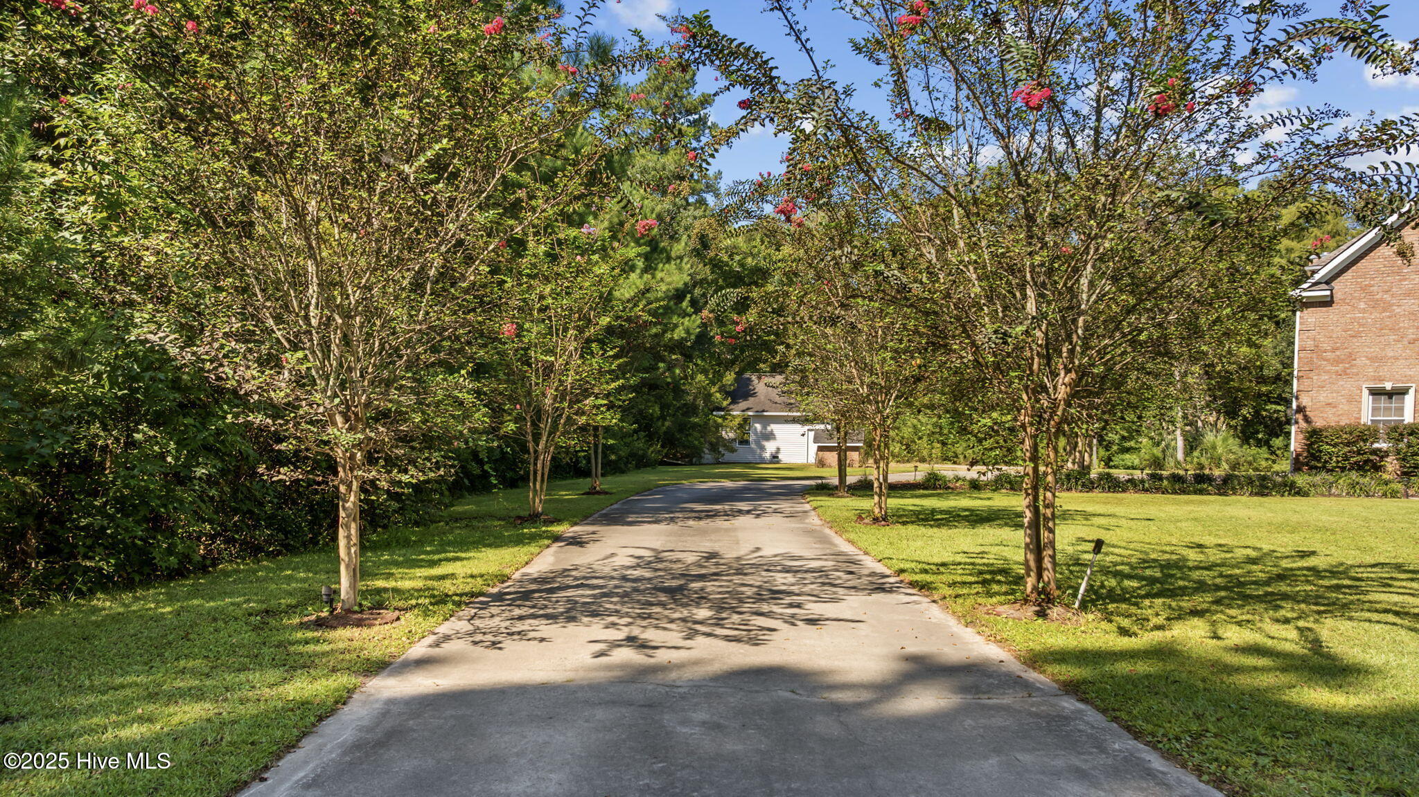 2273 Starduster Lane