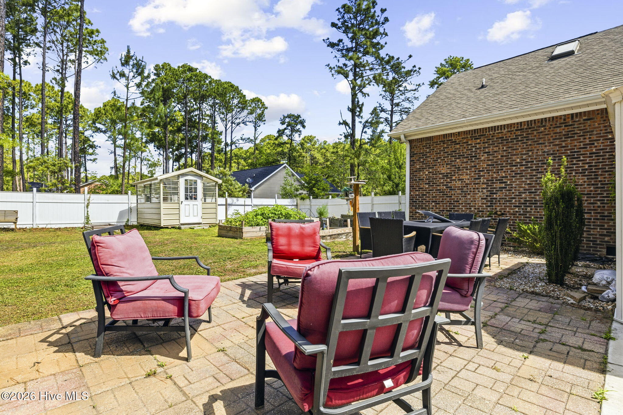 231 Berryknoll Drive NW