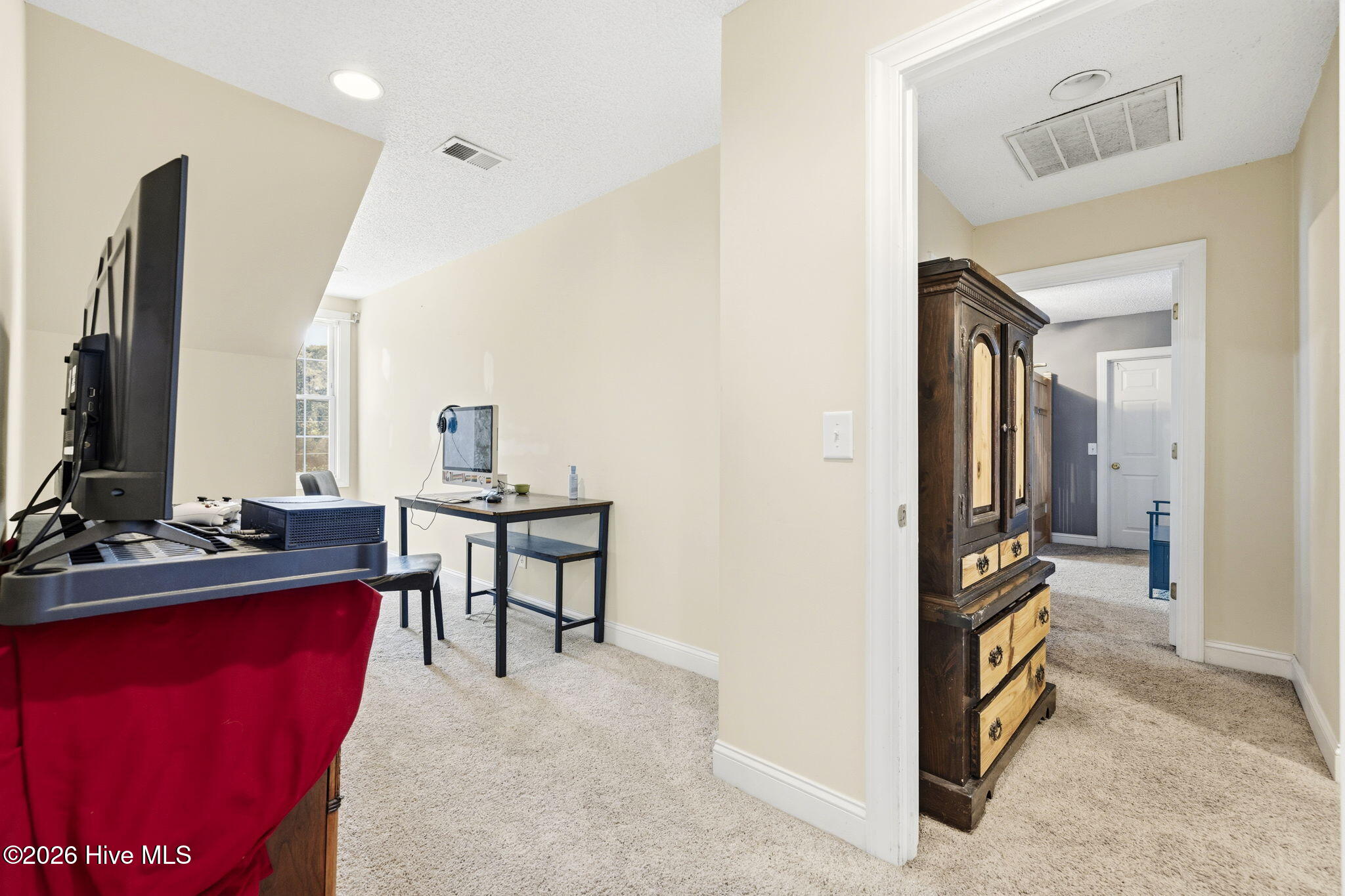 231 Berryknoll Drive NW