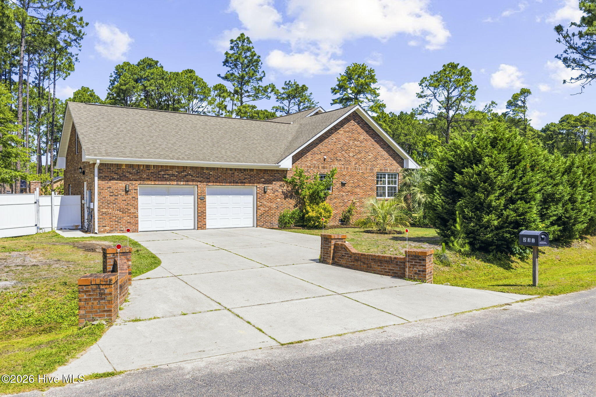 231 Berryknoll Drive NW