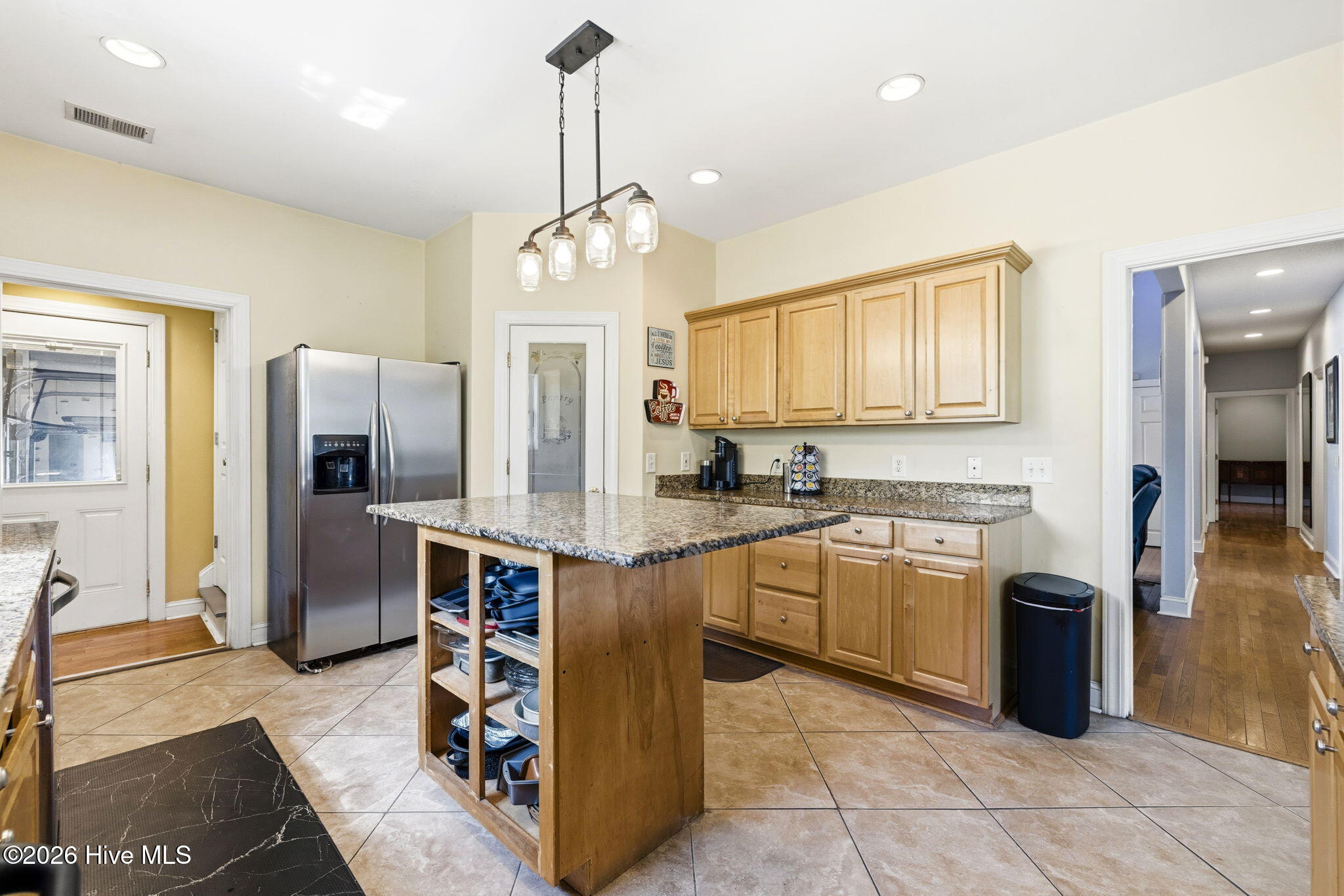 231 Berryknoll Drive NW