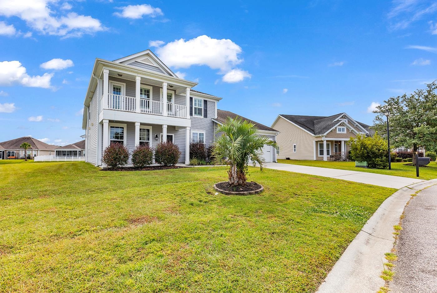 336 Lochmoore Loop