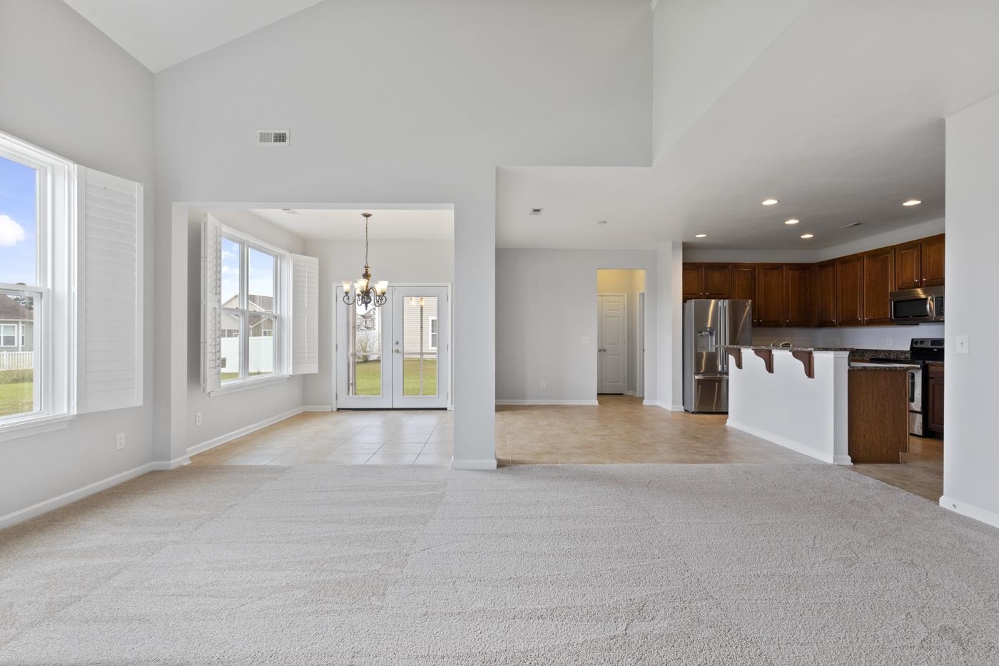 336 Lochmoore Loop