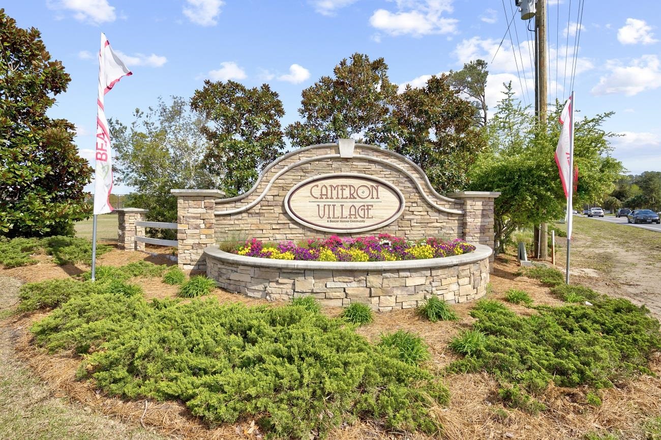336 Lochmoore Loop