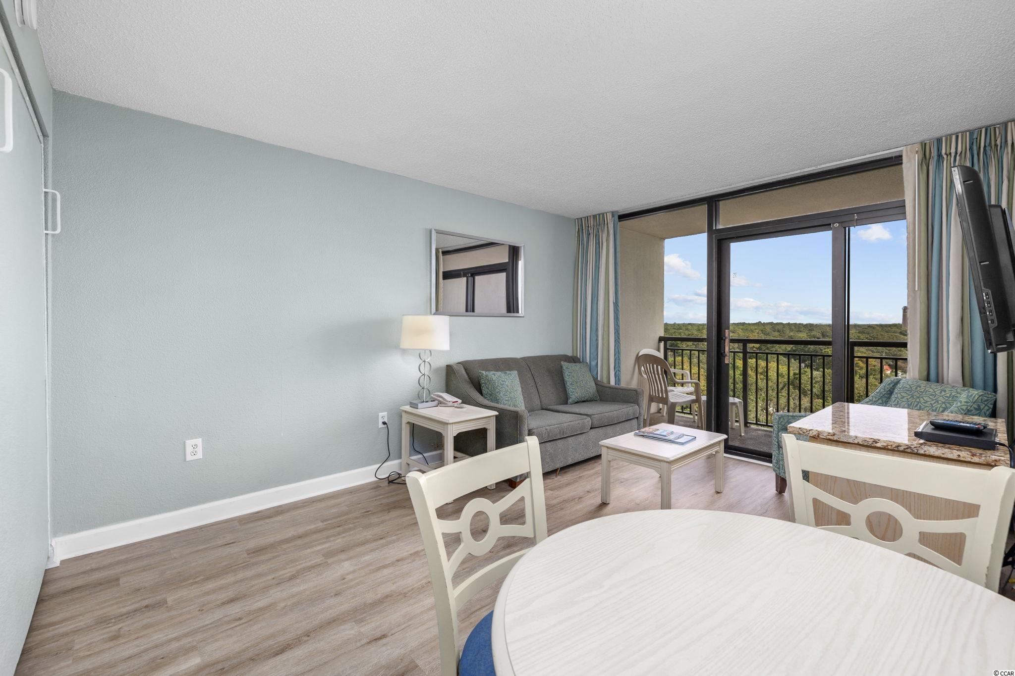 201 N 77th Ave. N Unit: 1027