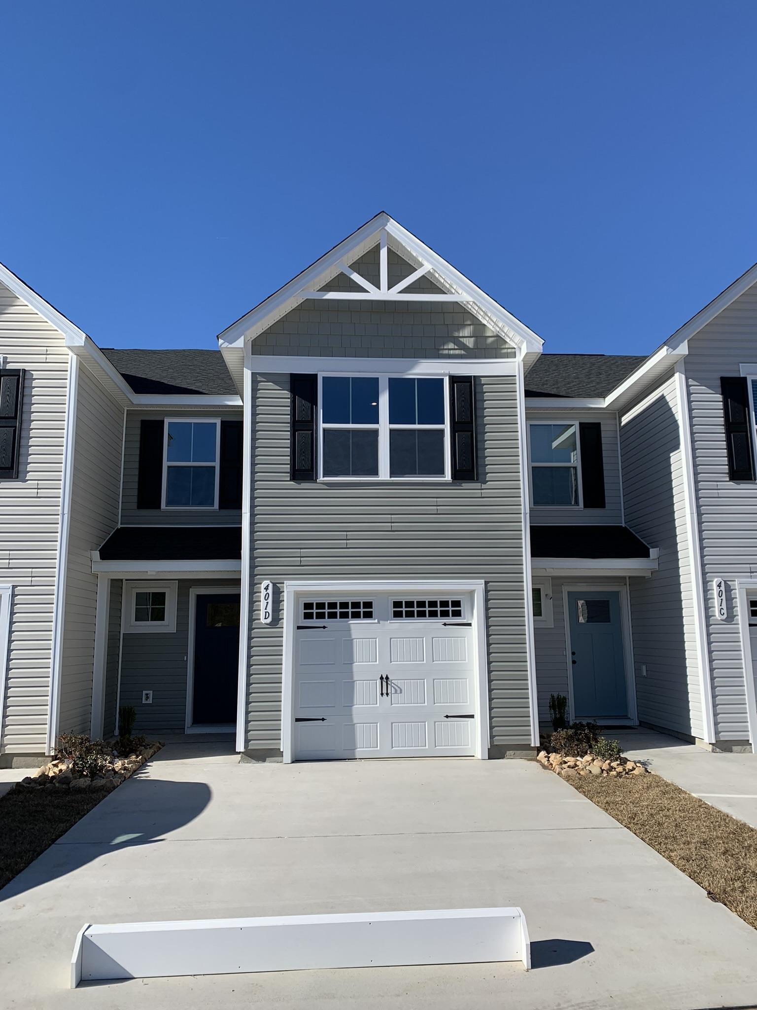 401 D El Camino Dr. Unit: C2D