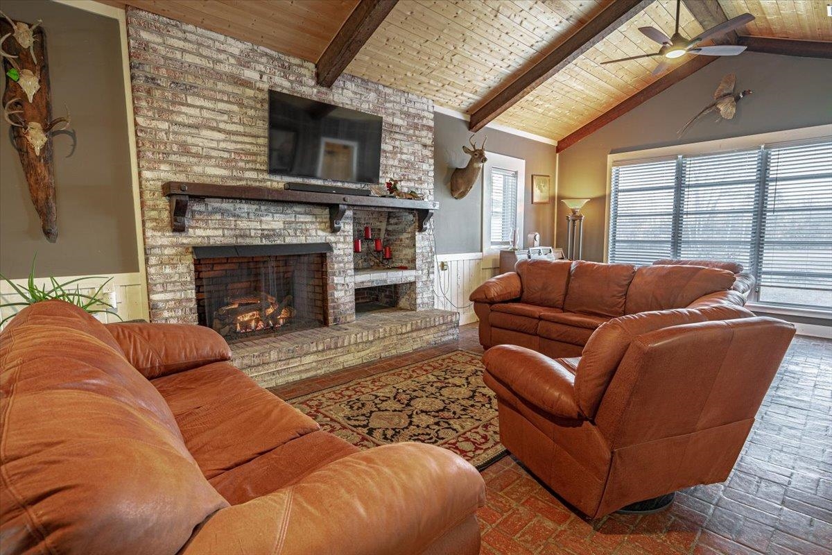 3340 Curley Ct.