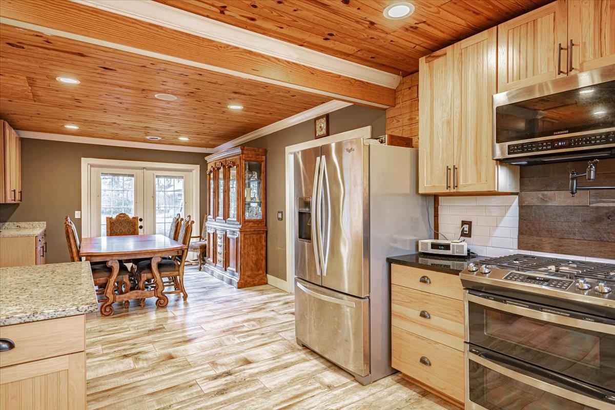 3340 Curley Ct.