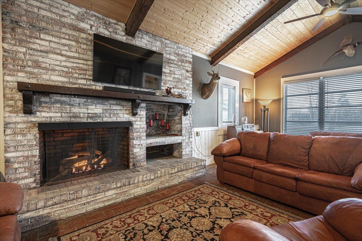 3340 Curley Ct.