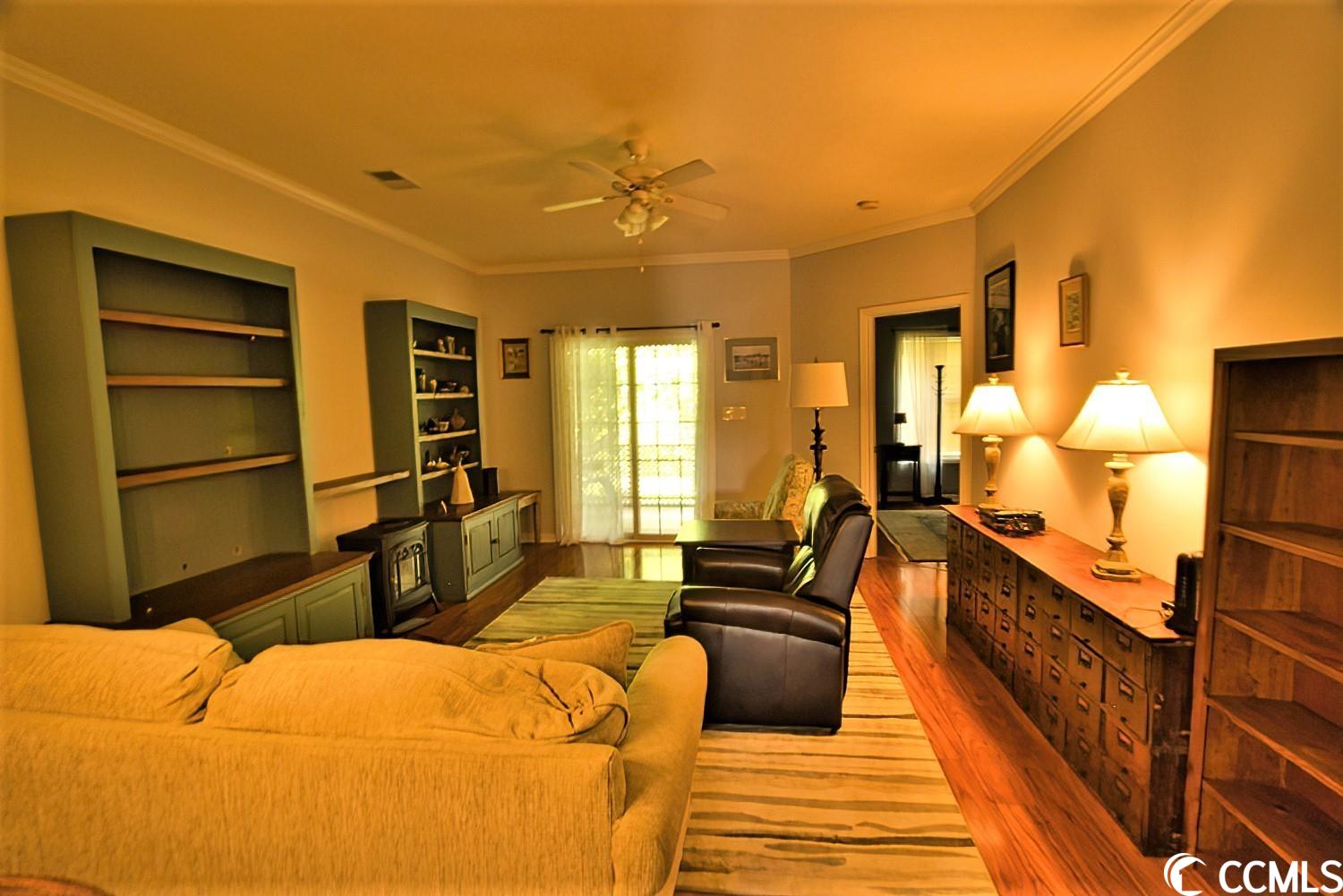 100 Lazy Willow Ln. Unit: 103