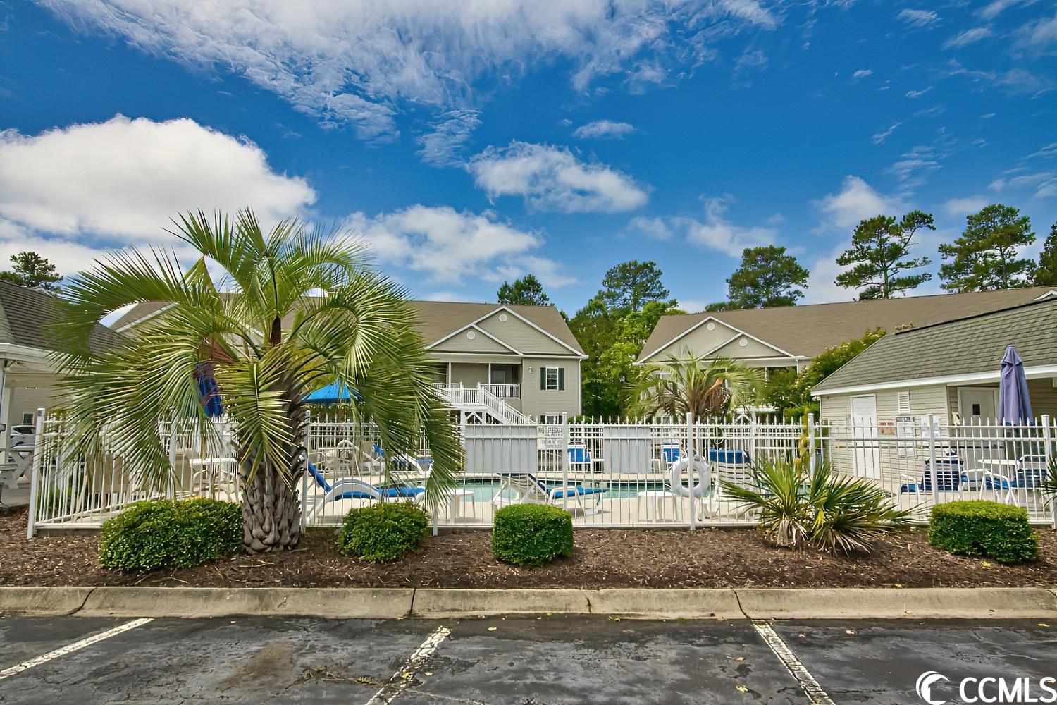 100 Lazy Willow Ln. Unit: 103