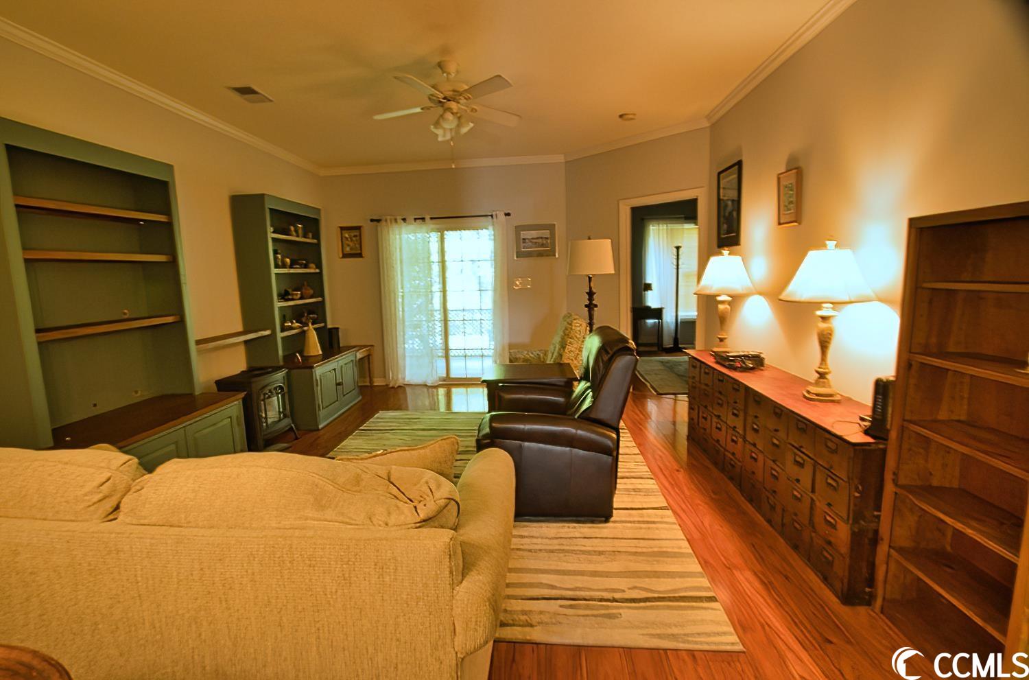 100 Lazy Willow Ln. Unit: 103