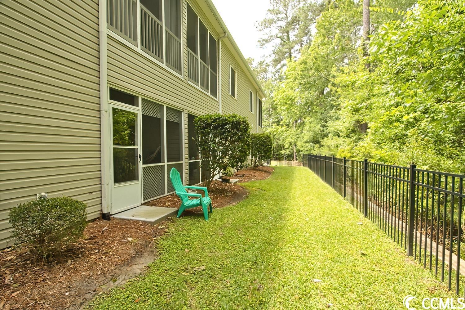 100 Lazy Willow Ln. Unit: 103