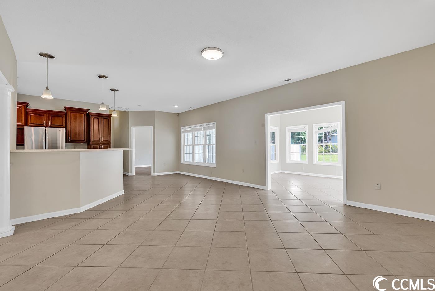 86 Willow Dr.