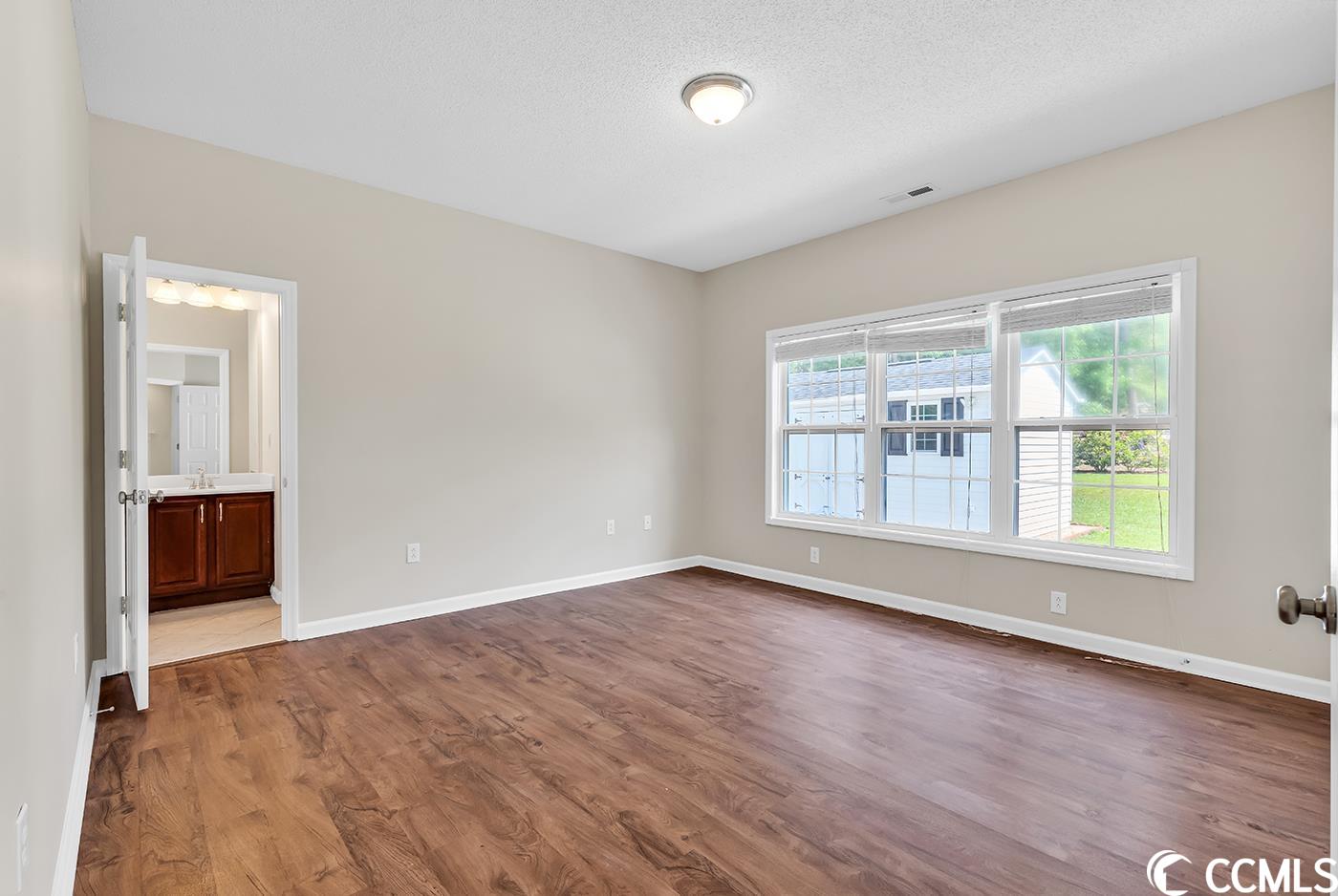 86 Willow Dr.