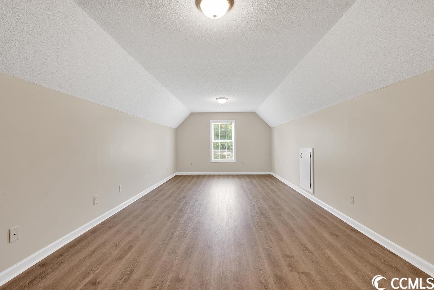 86 Willow Dr.