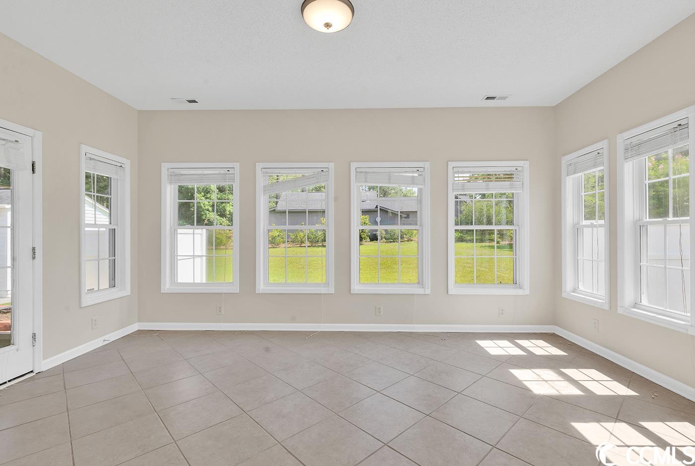86 Willow Dr.