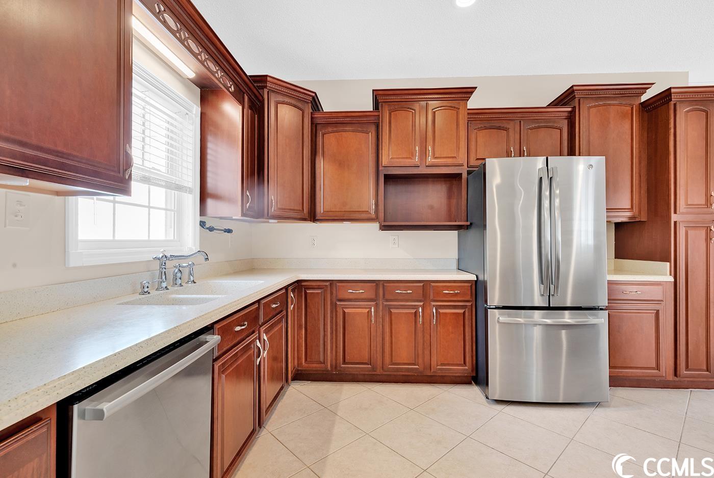 86 Willow Dr.