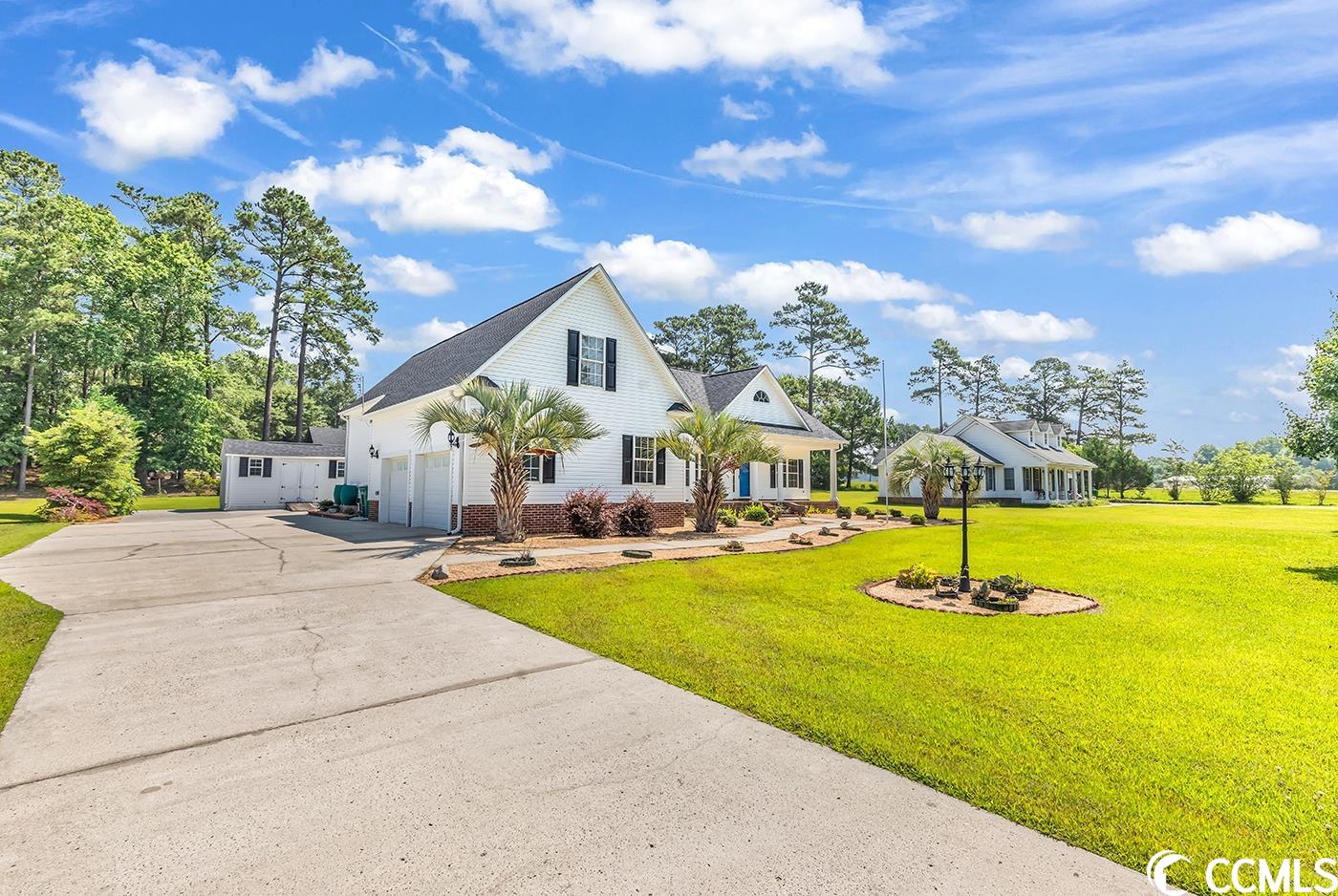 86 Willow Dr.