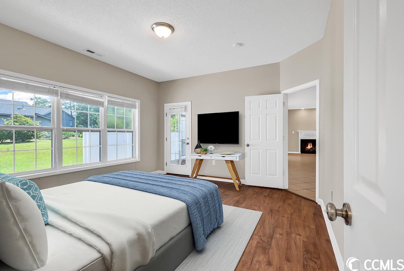 86 Willow Dr.