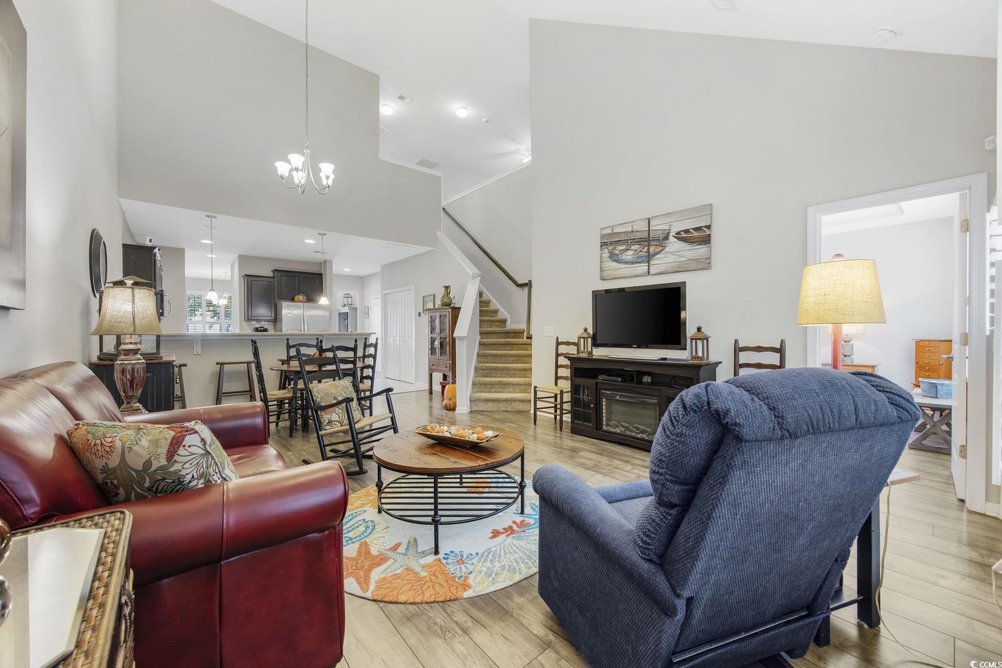 160 Freeboard Ln. Unit: 802