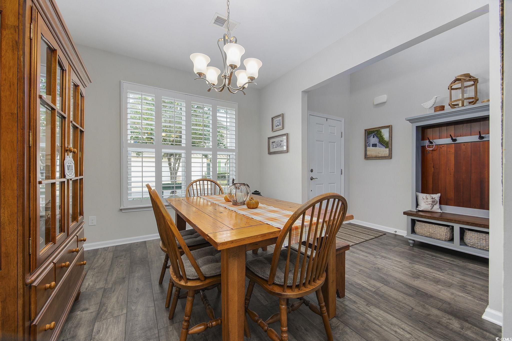 160 Freeboard Ln. Unit: 802