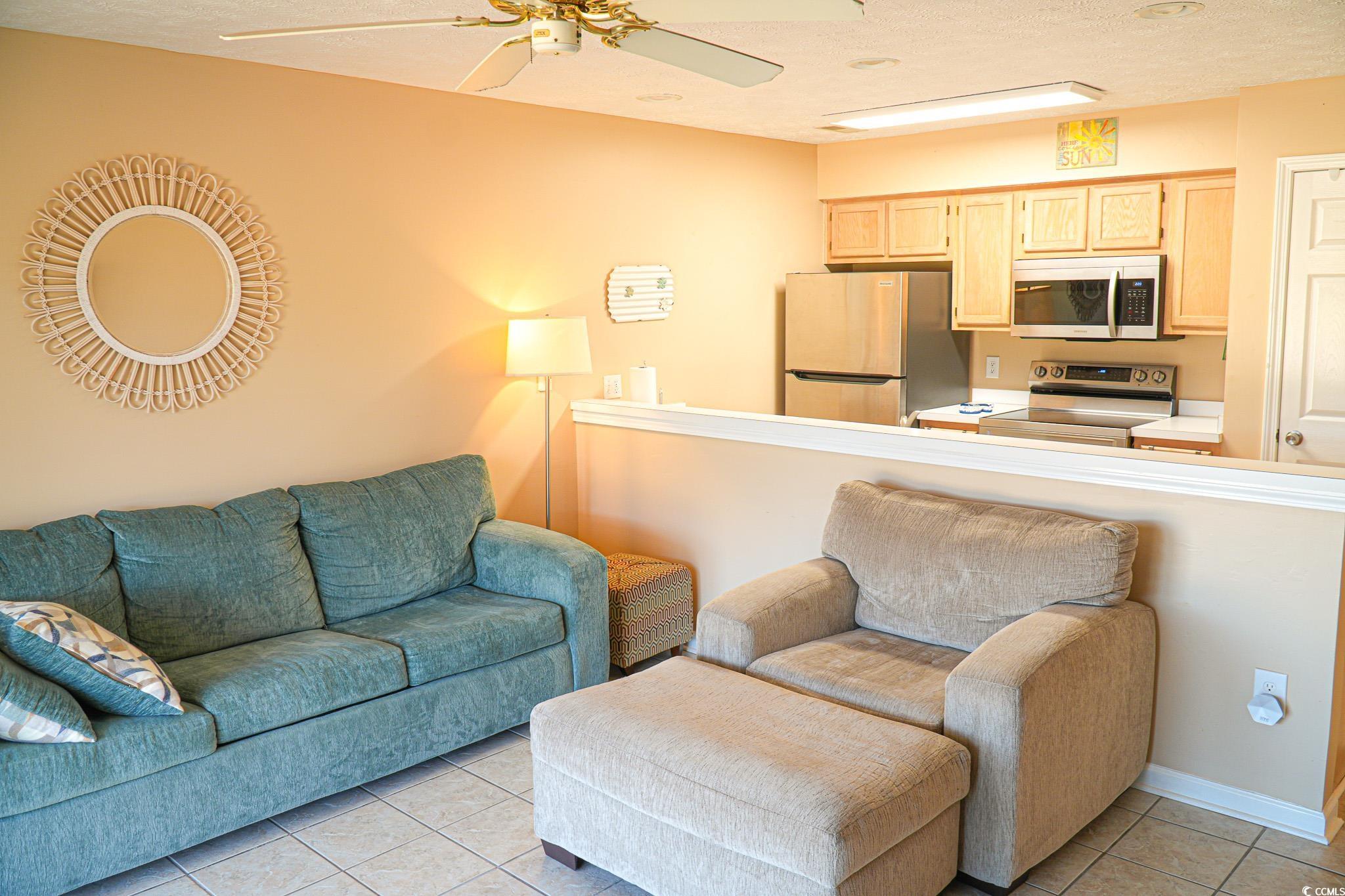 649 Tupelo Ln. Unit: 13E