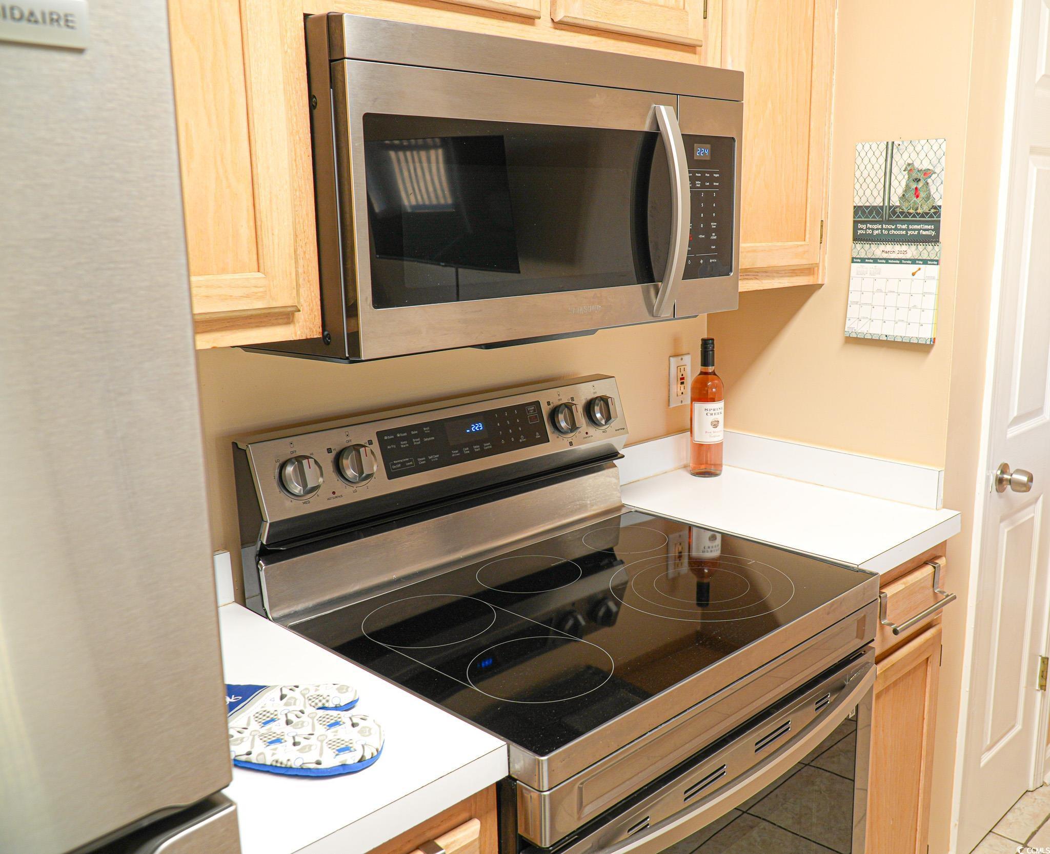 649 Tupelo Ln. Unit: 13E