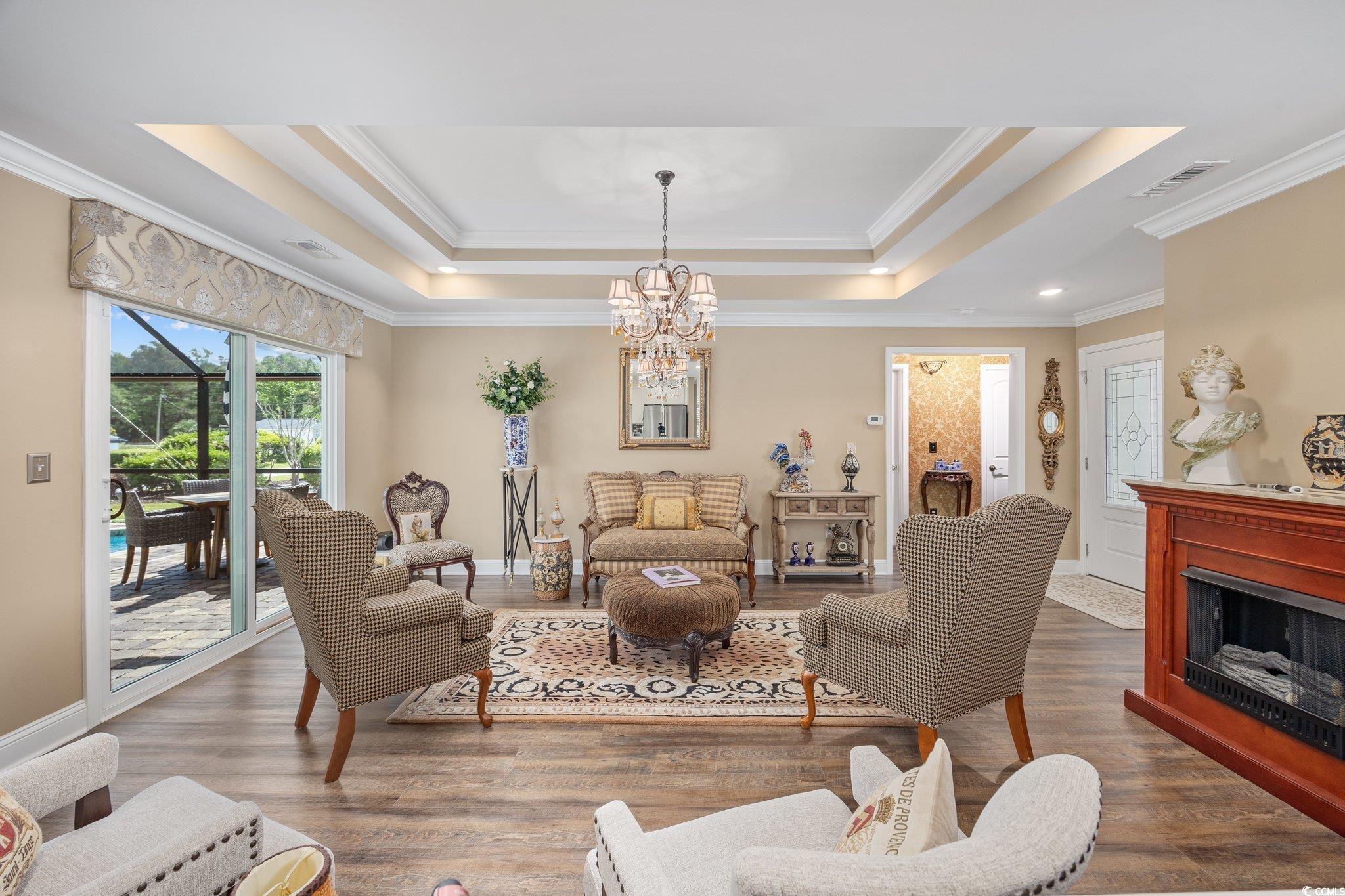 90 Carolina Crossing Blvd.