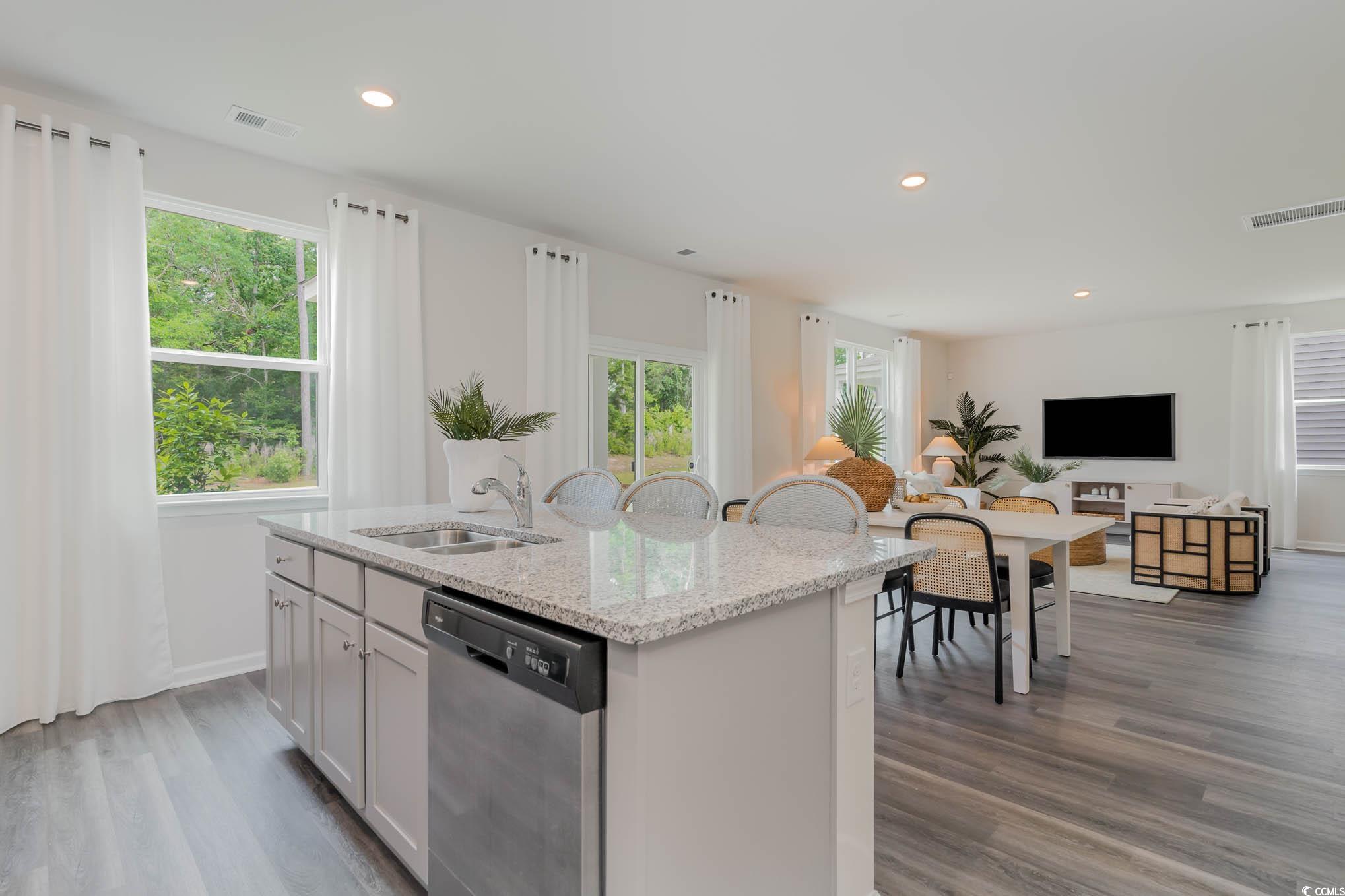 7431 Meadow Walk Loop