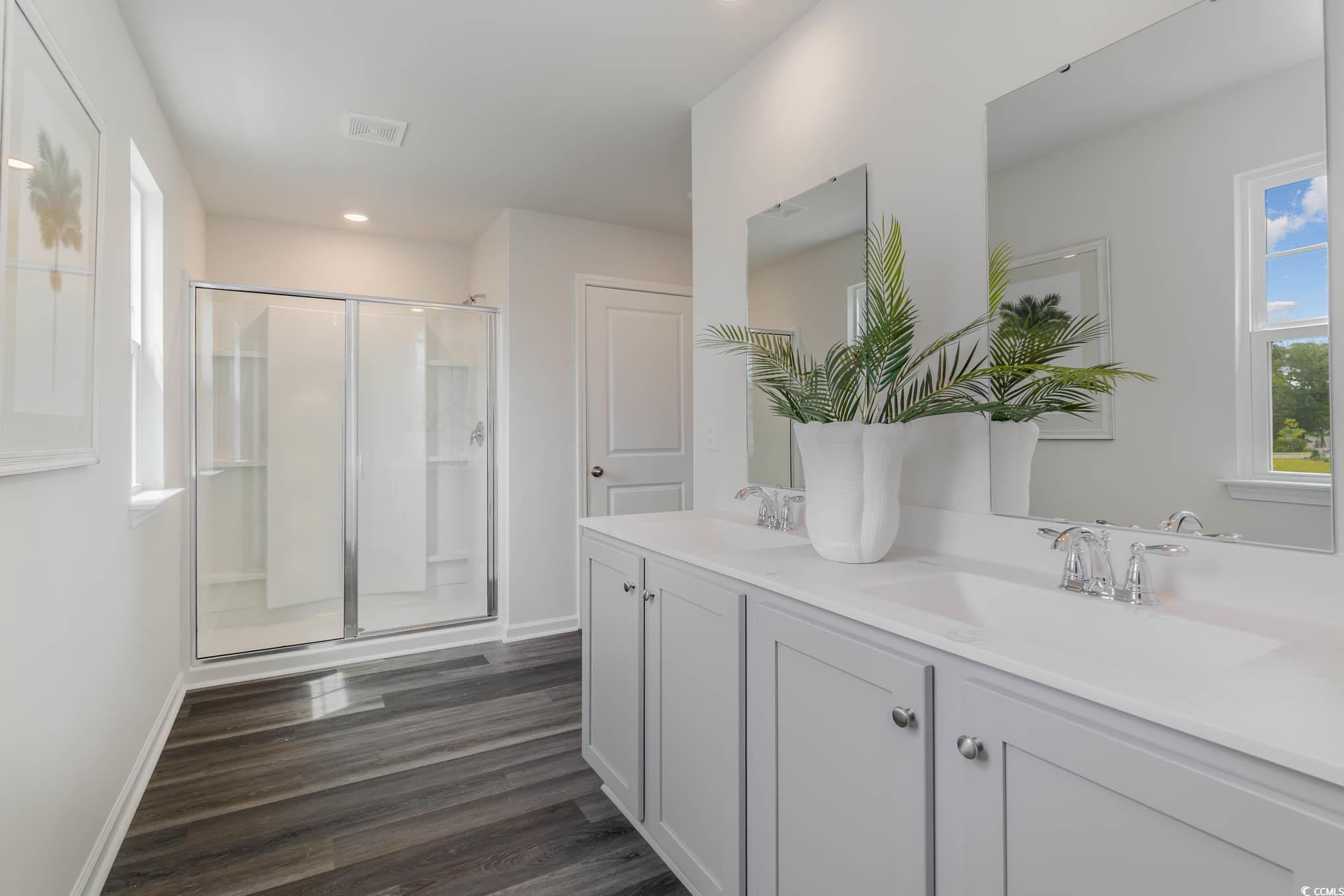 7431 Meadow Walk Loop