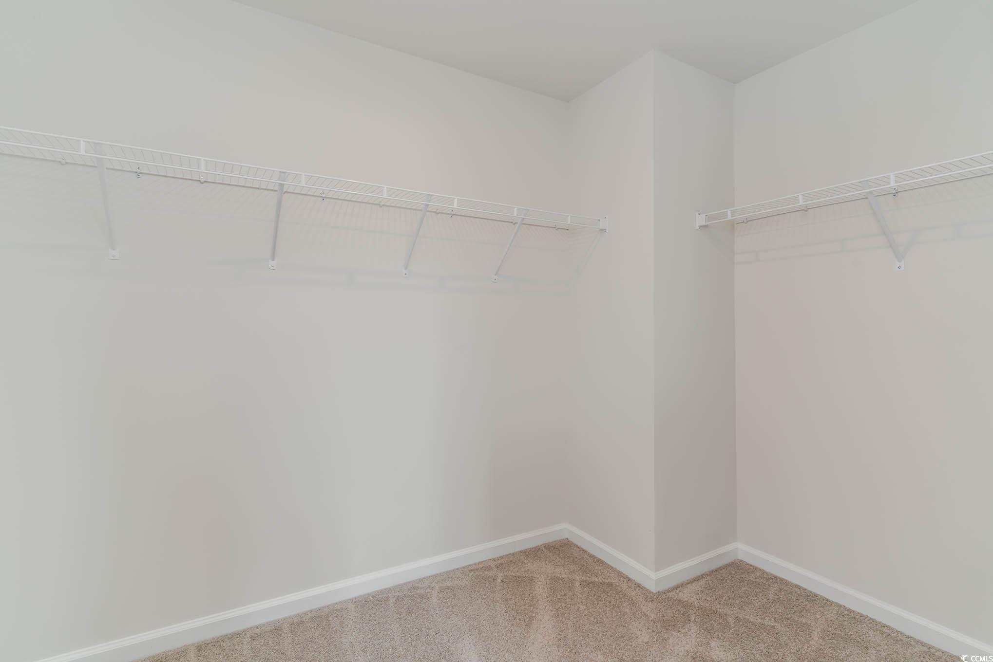 7431 Meadow Walk Loop