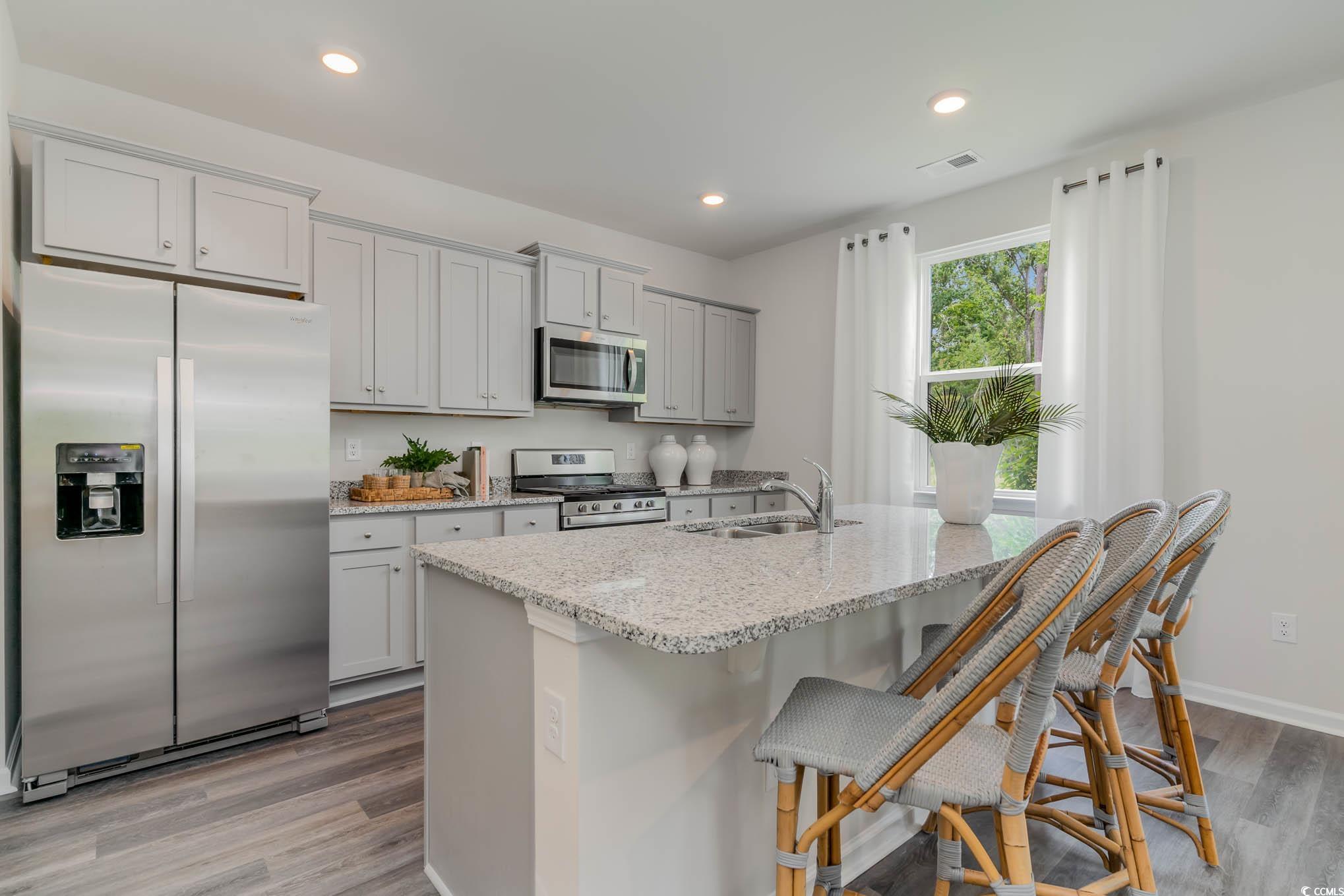 7431 Meadow Walk Loop