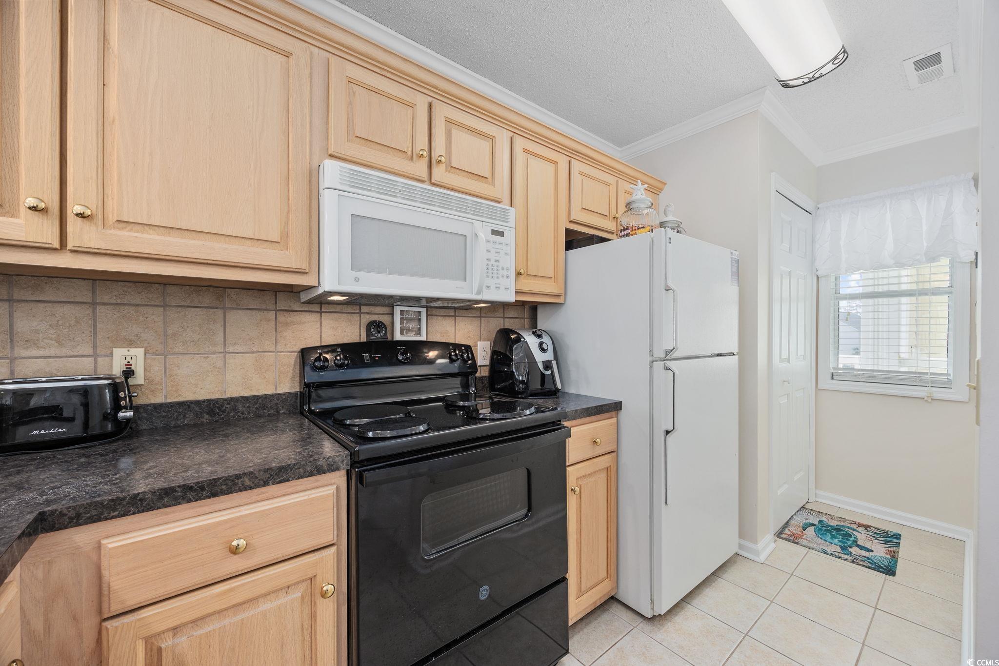 214 Landing Rd. Unit: I