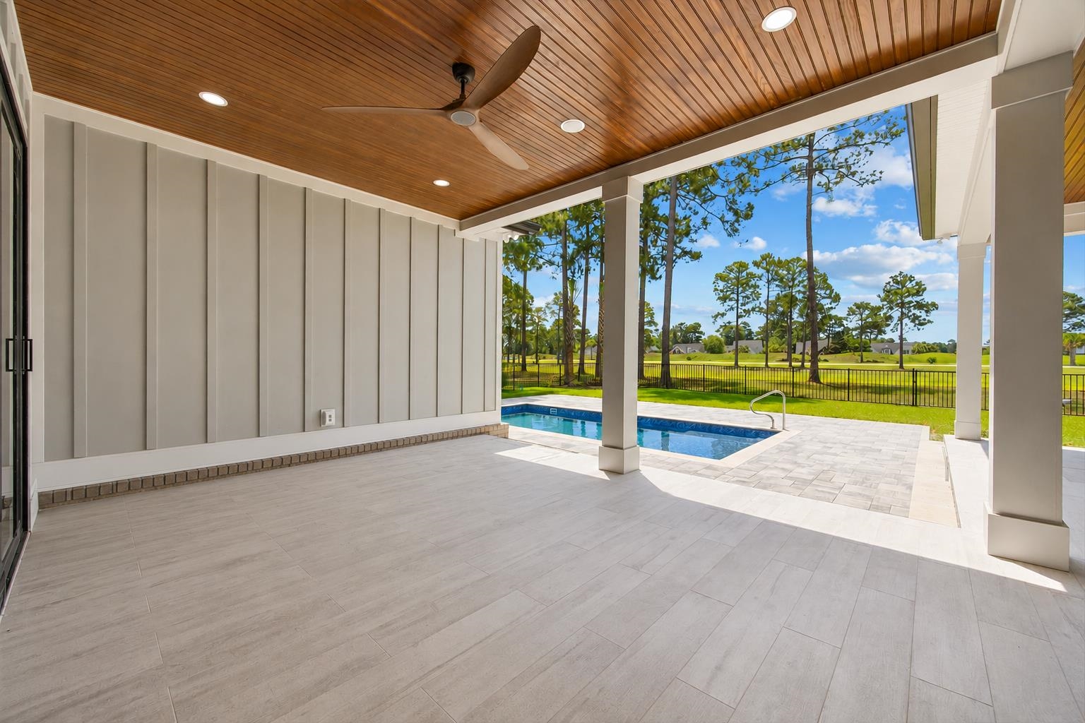 434 Seabury Ln.