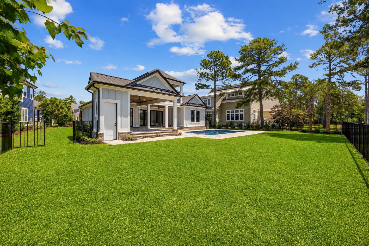 434 Seabury Ln.
