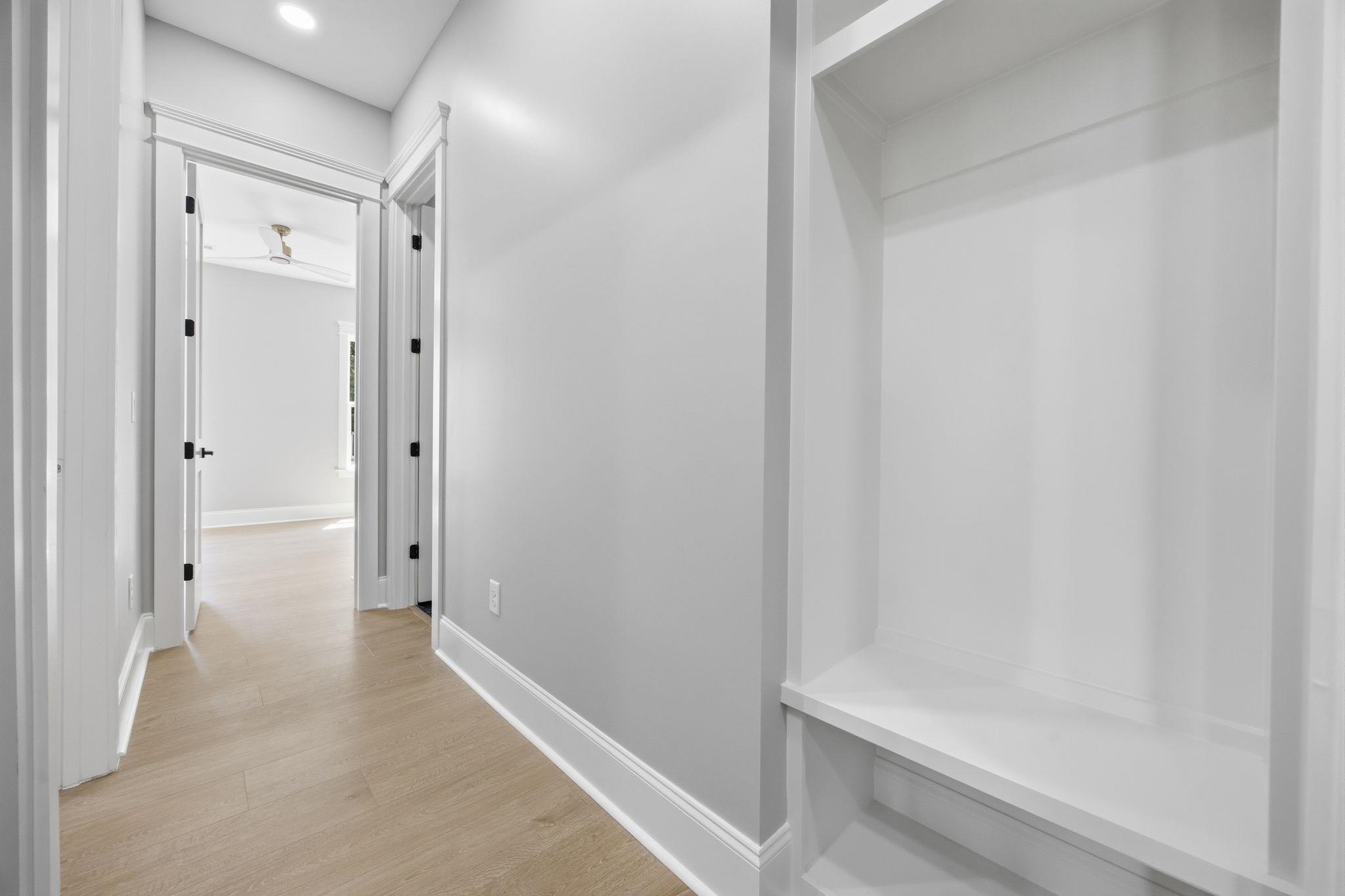 434 Seabury Ln.
