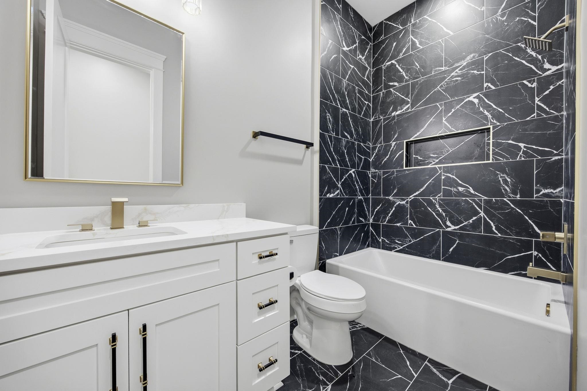 434 Seabury Ln.