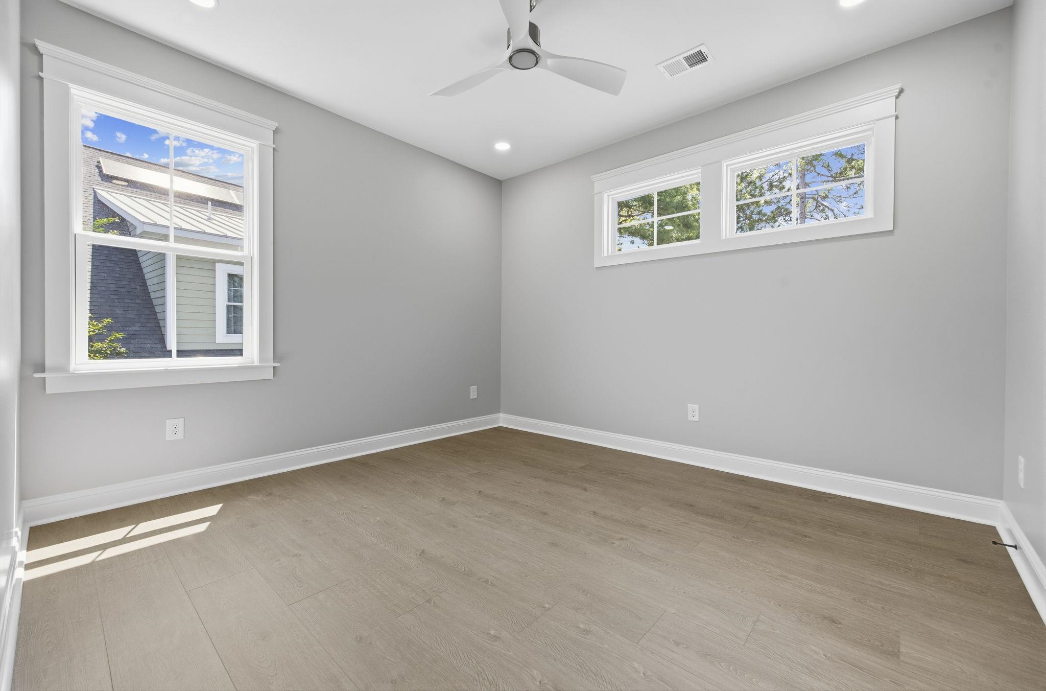 434 Seabury Ln.