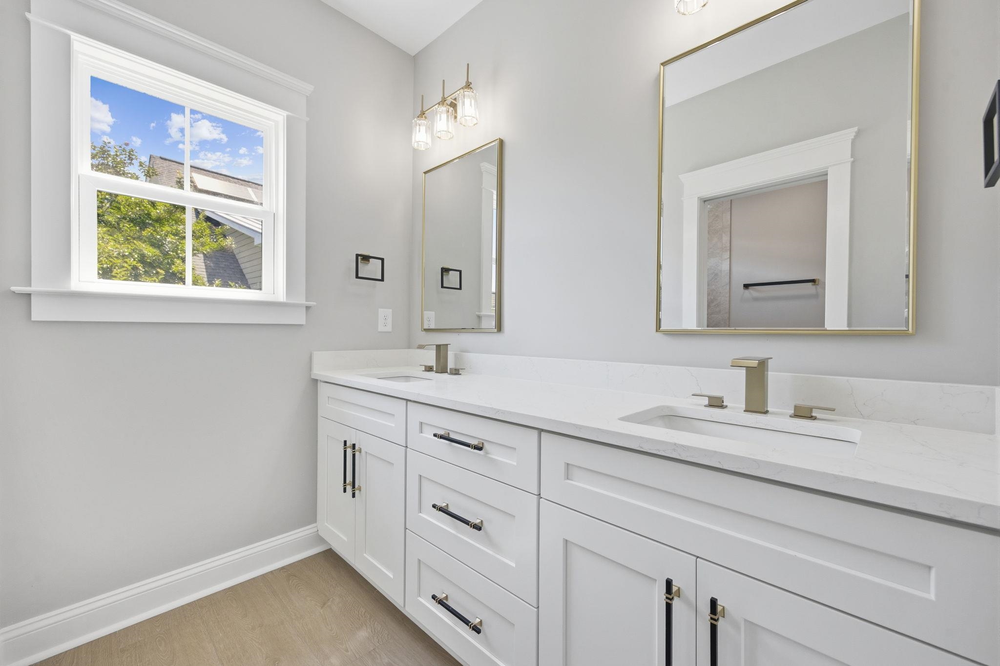 434 Seabury Ln.