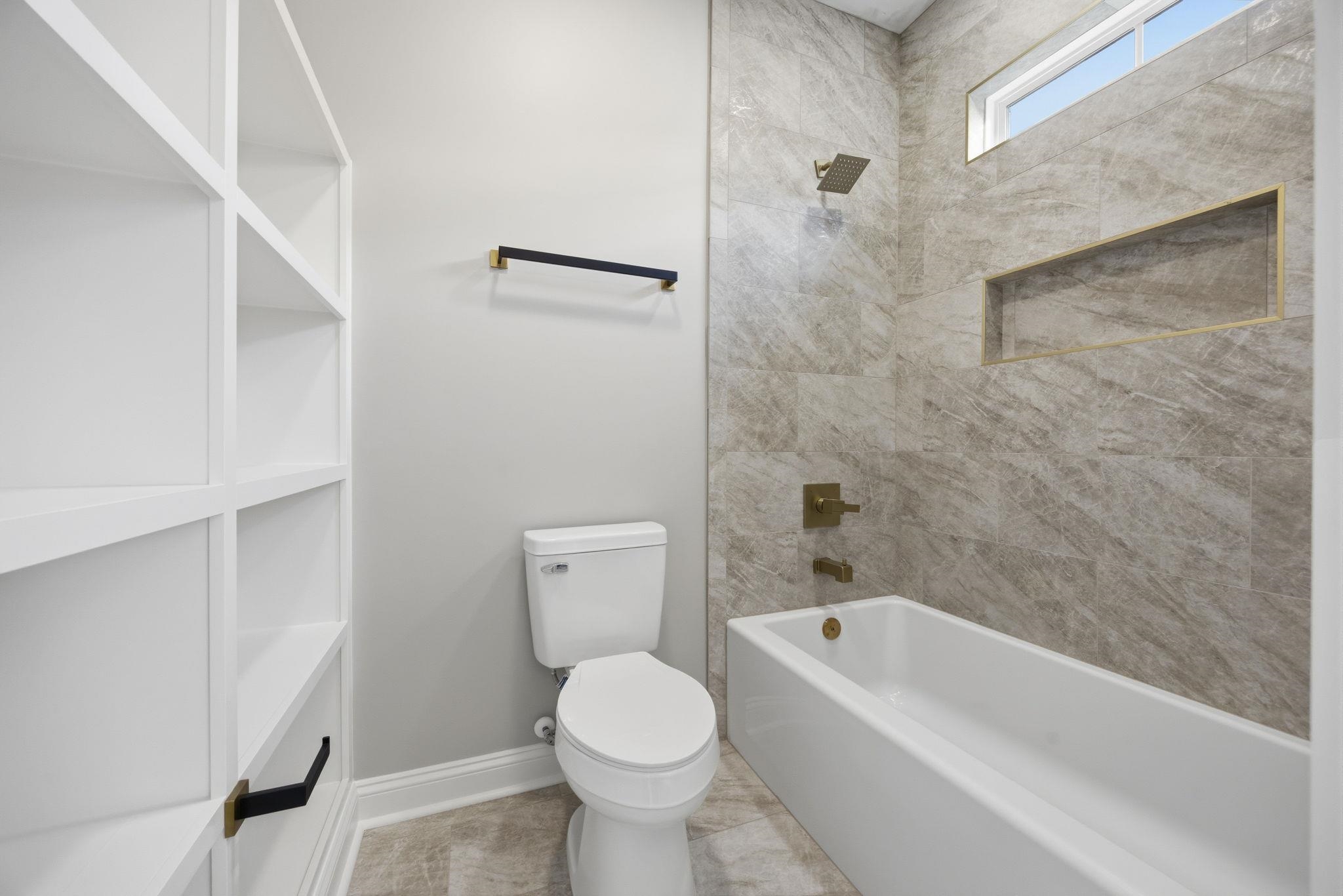 434 Seabury Ln.